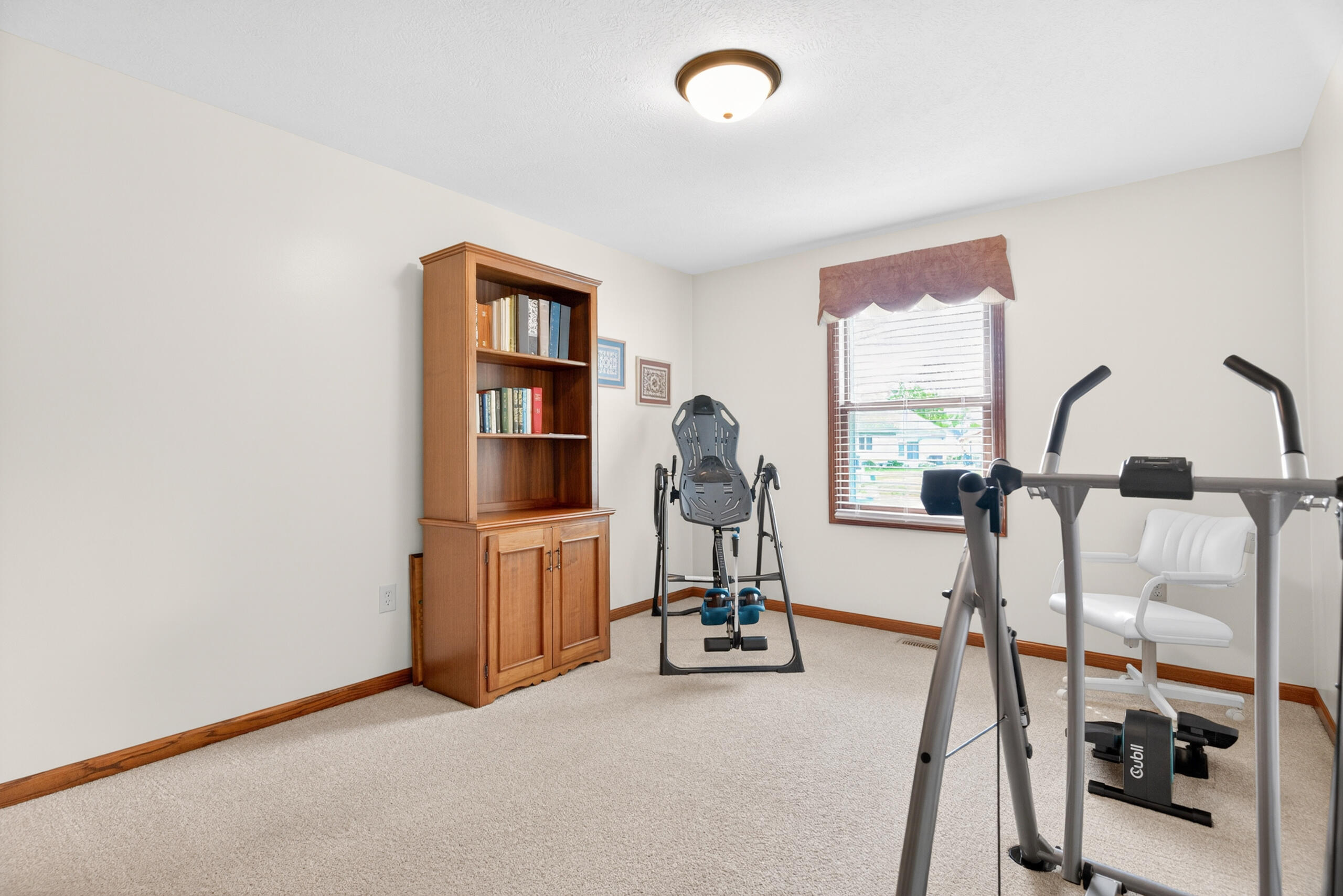 551 Foxcross, Sidney, Ohio 45365