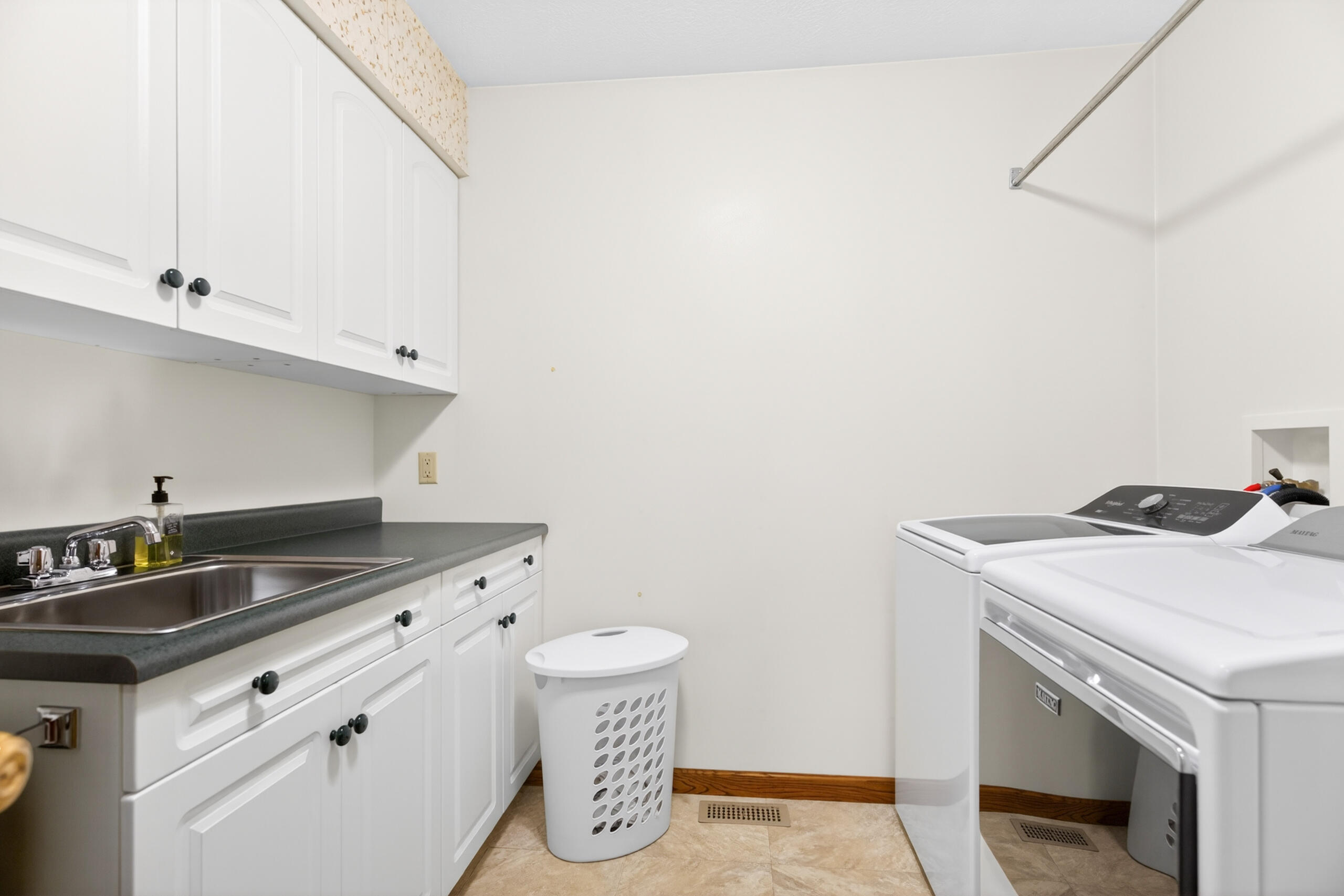 551 Foxcross, Sidney, Ohio 45365