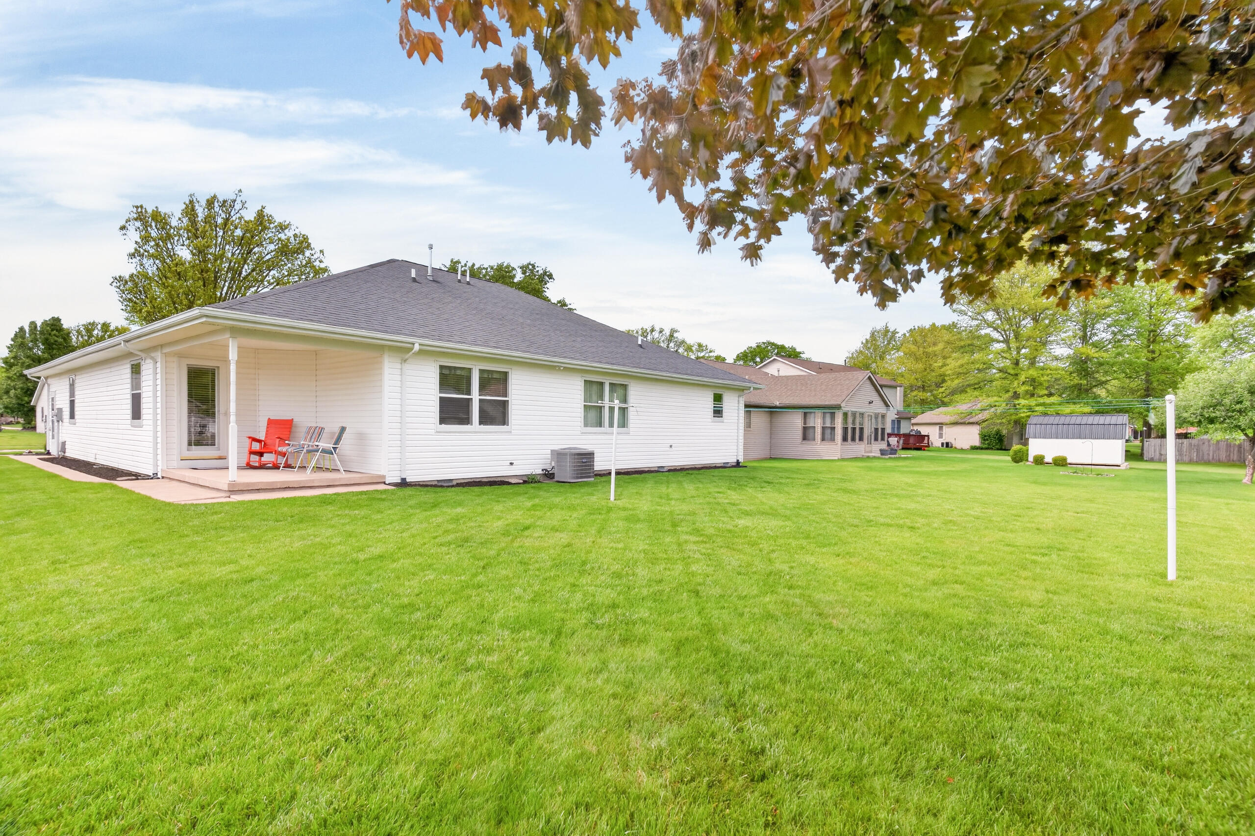 551 Foxcross, Sidney, Ohio 45365