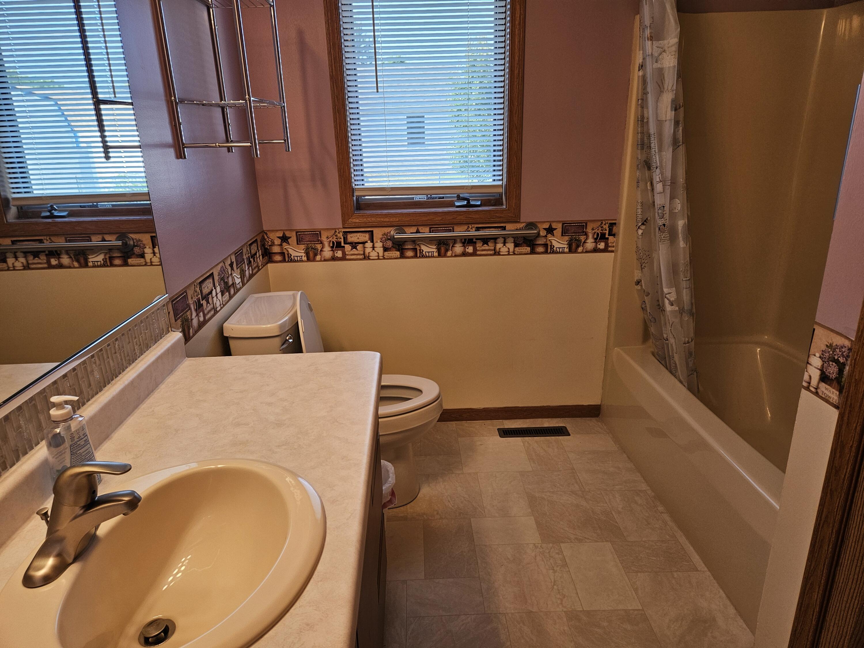 1410 Carrol, Sidney, Ohio 45365