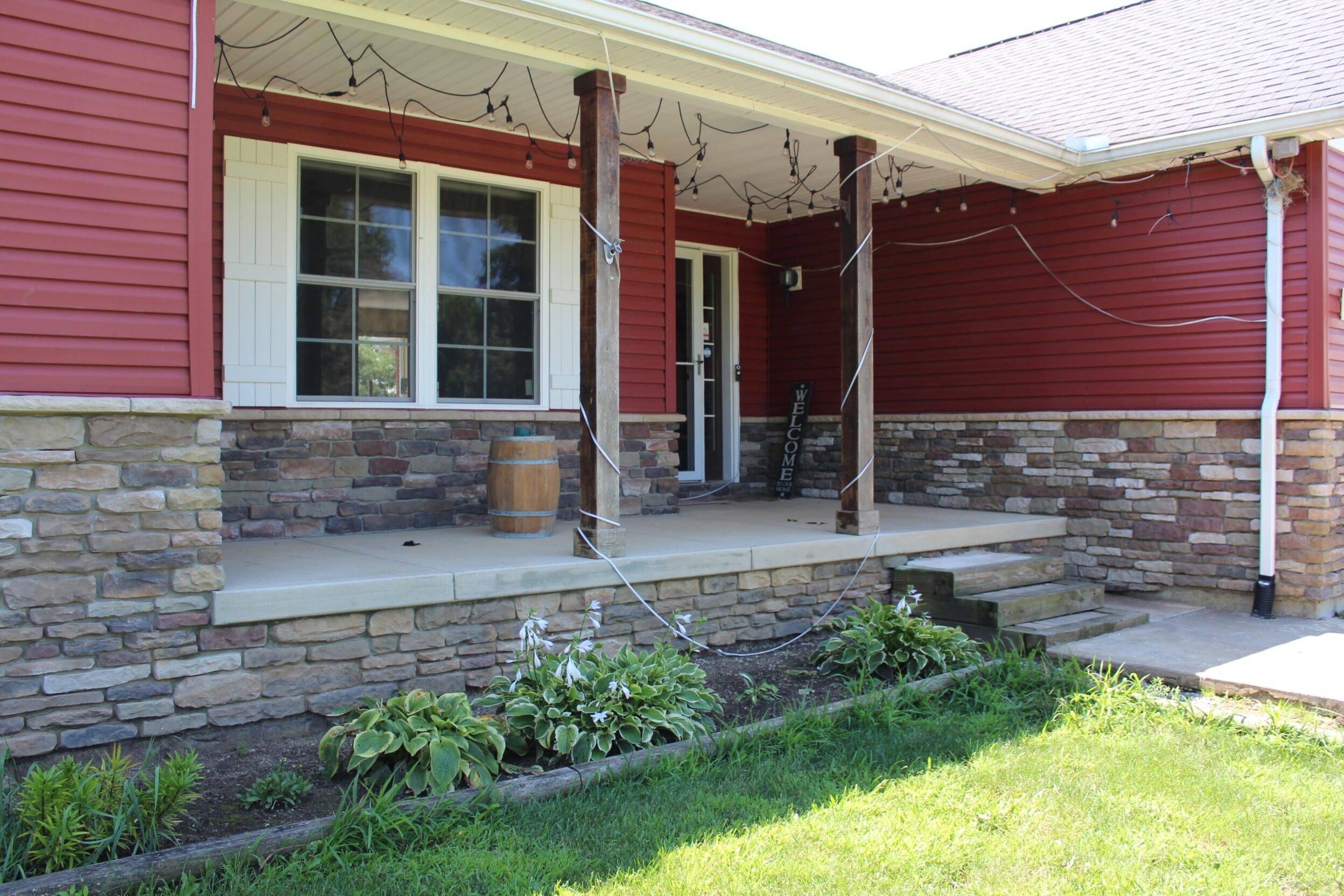 5335 State Route 296, Cable, Ohio 43009