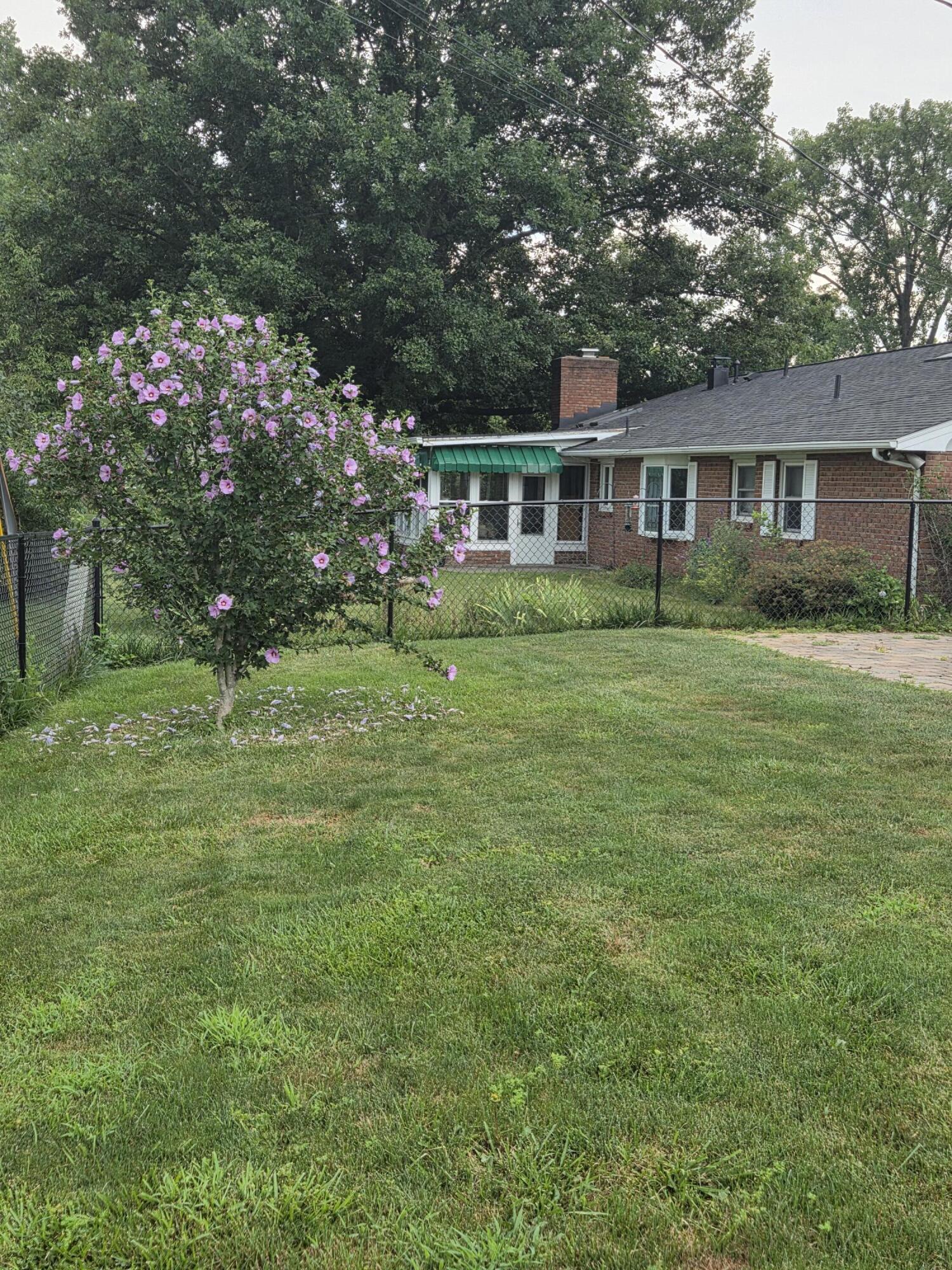 1227 Spruce, Sidney, Ohio 45365