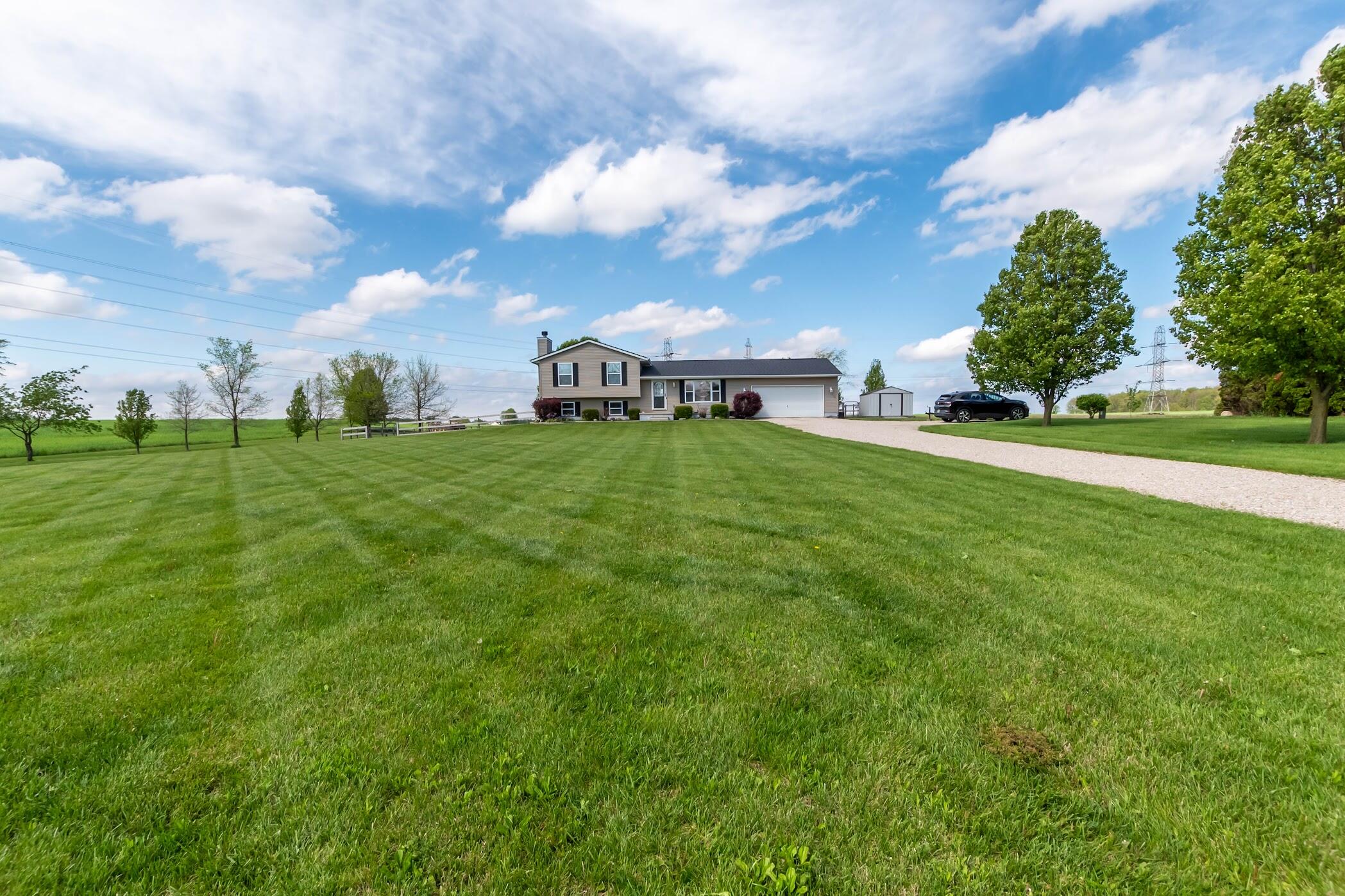 17150 Harmon Patrick, Richwood, Ohio 43344