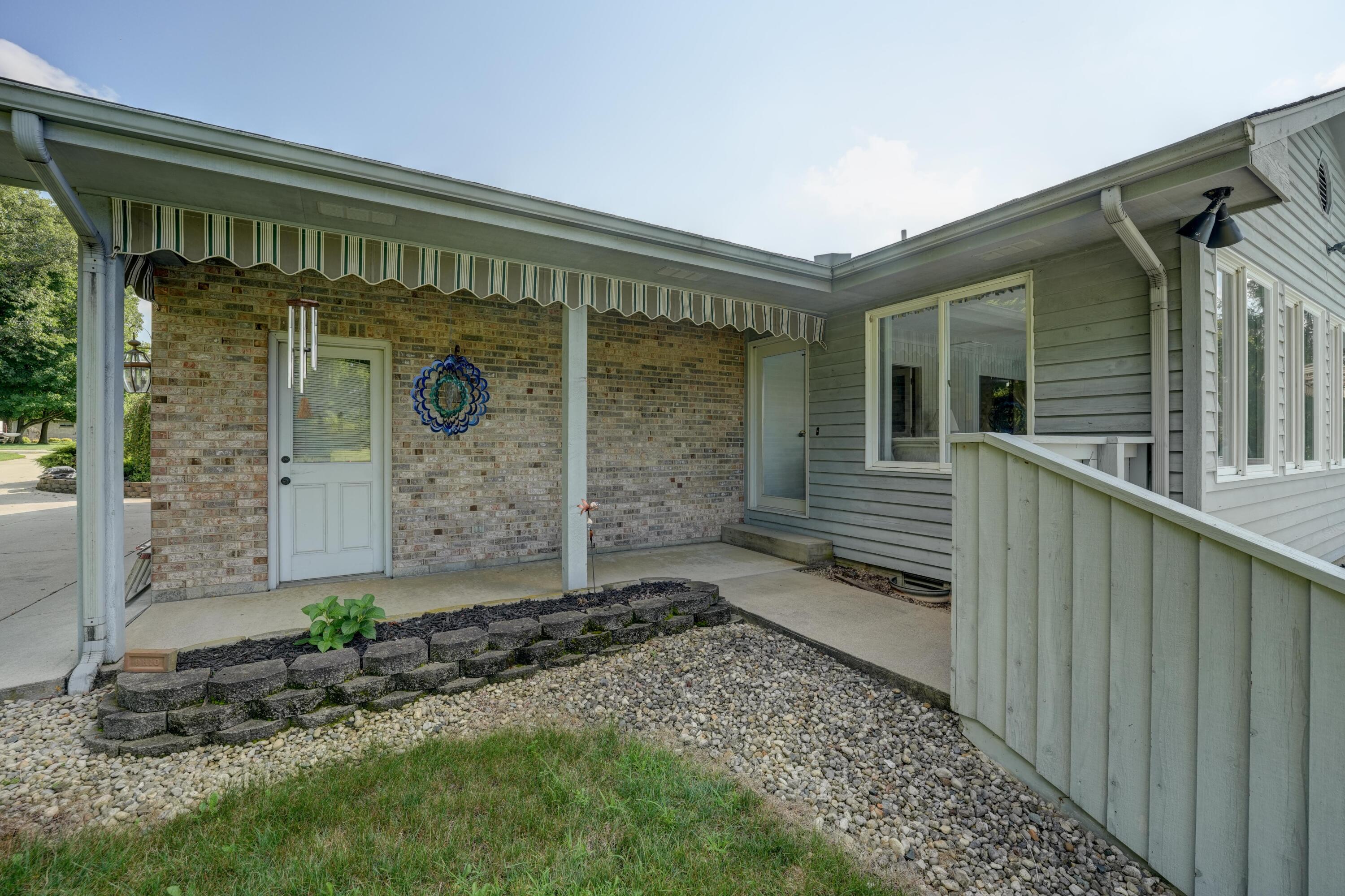 6468 Country Club, Greenville, Ohio 45331