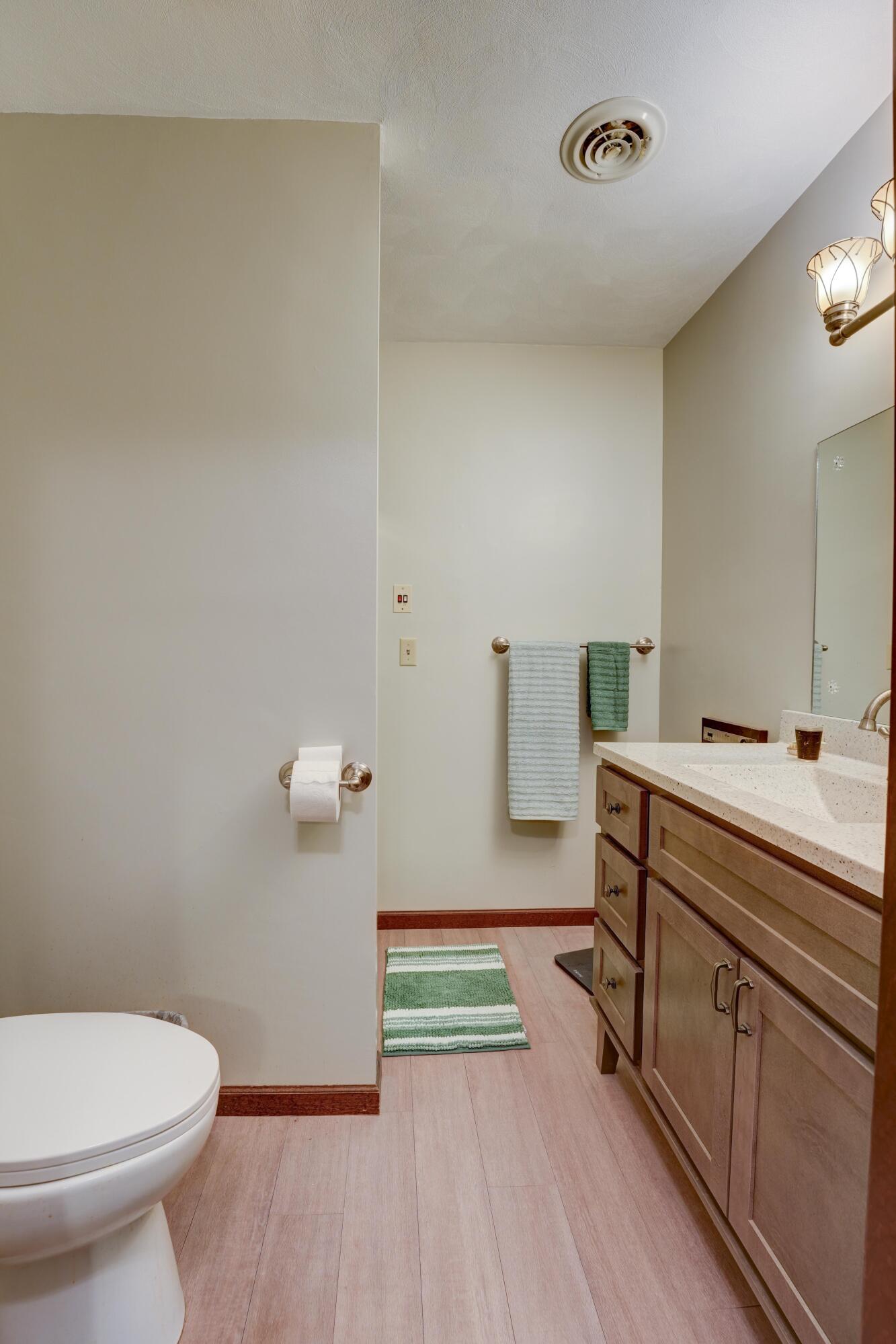 6468 Country Club, Greenville, Ohio 45331