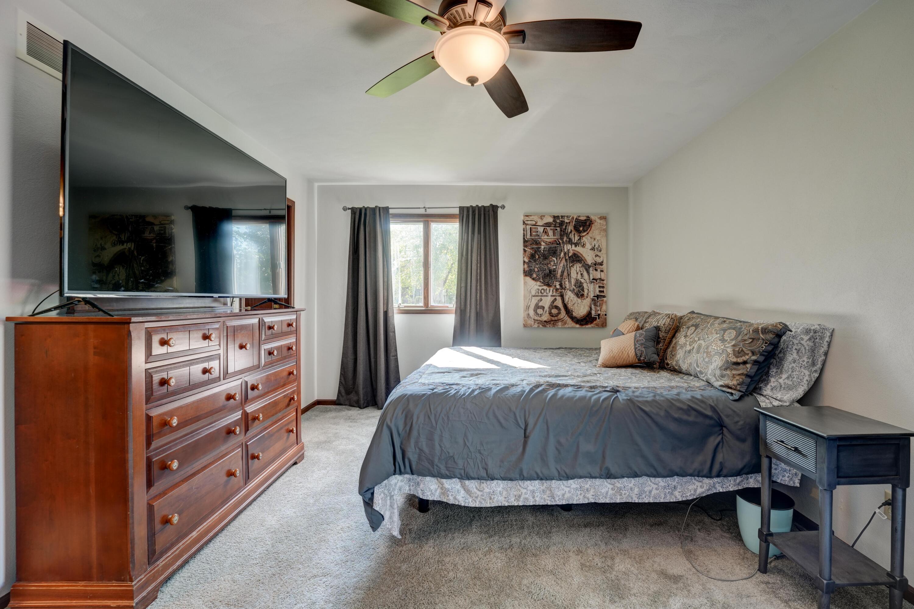 6468 Country Club, Greenville, Ohio 45331