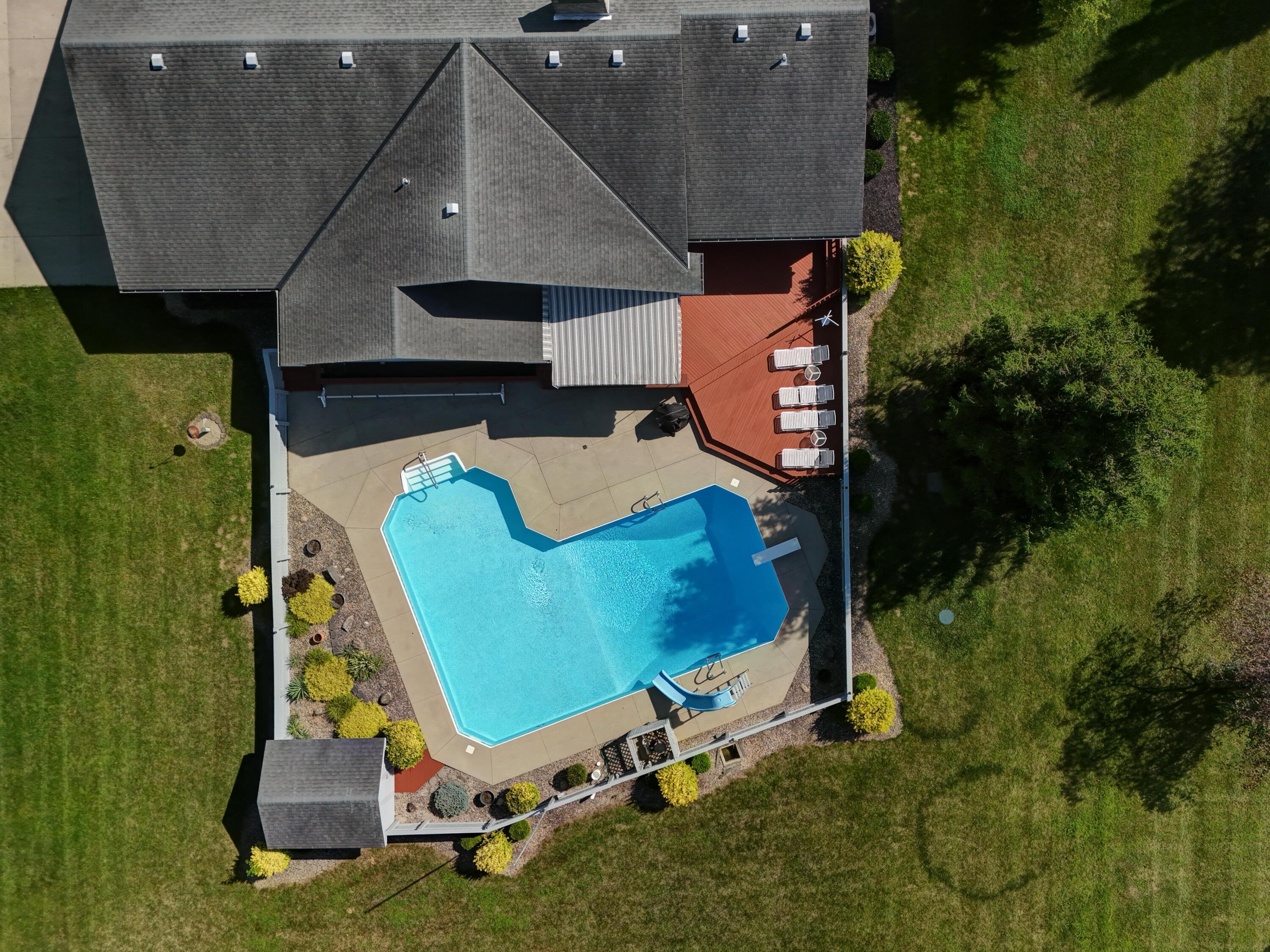 6468 Country Club, Greenville, Ohio 45331