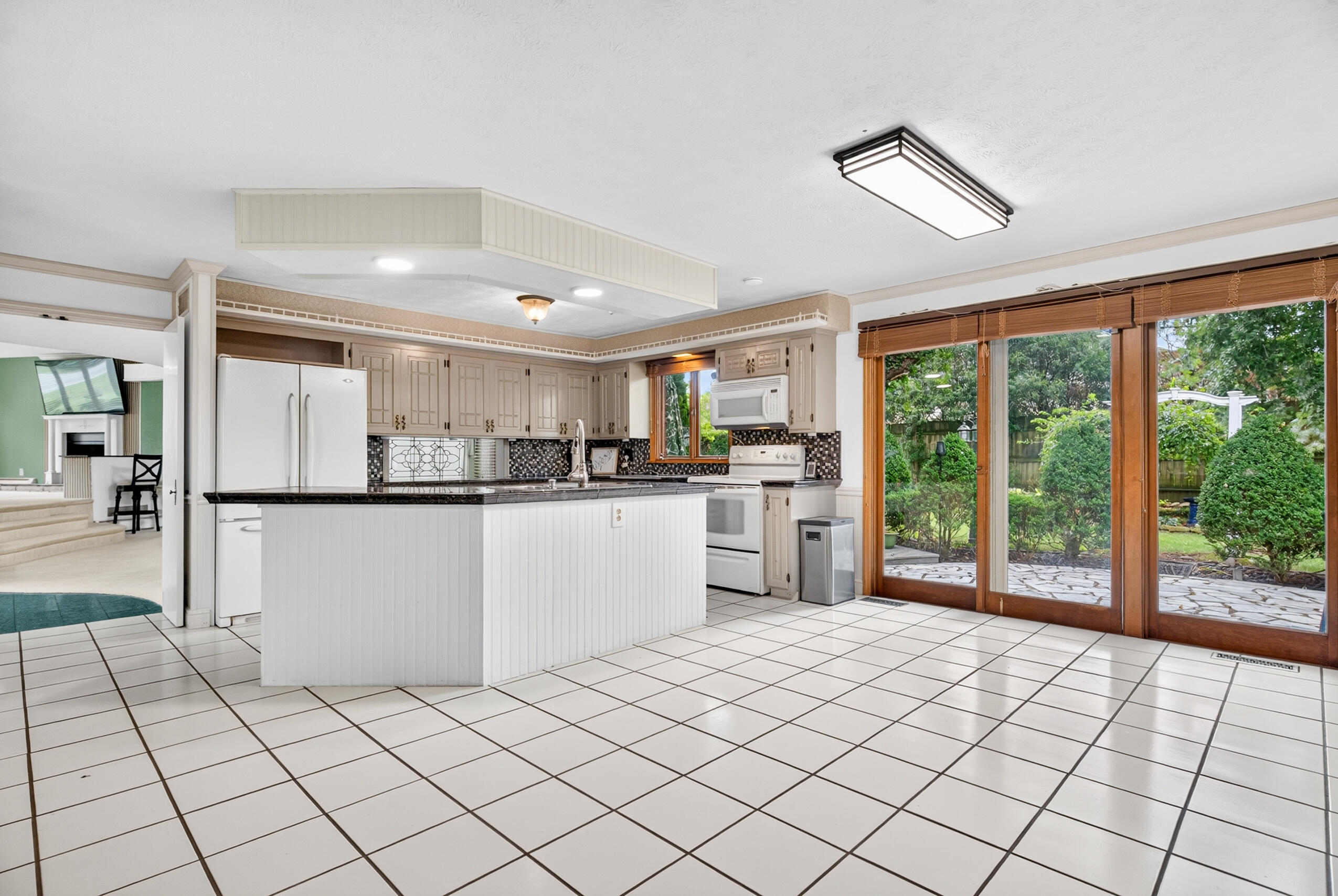 860 Lincolnshire, Troy, Ohio 45373
