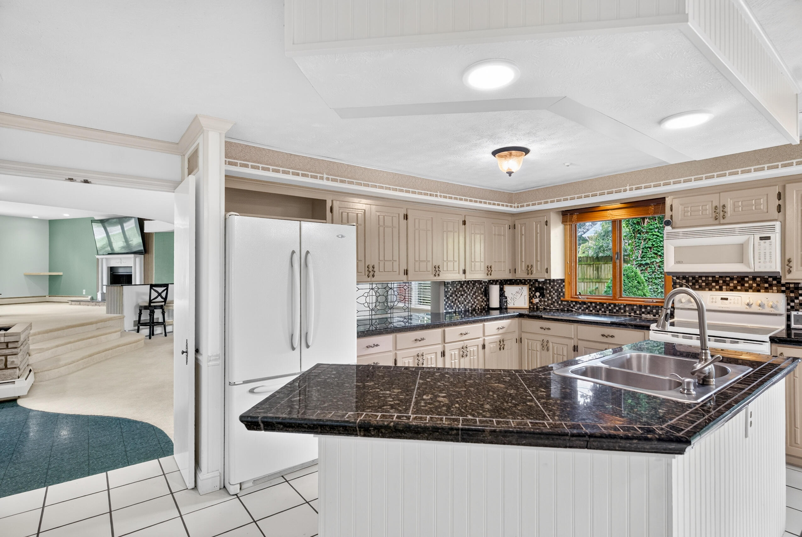 860 Lincolnshire, Troy, Ohio 45373