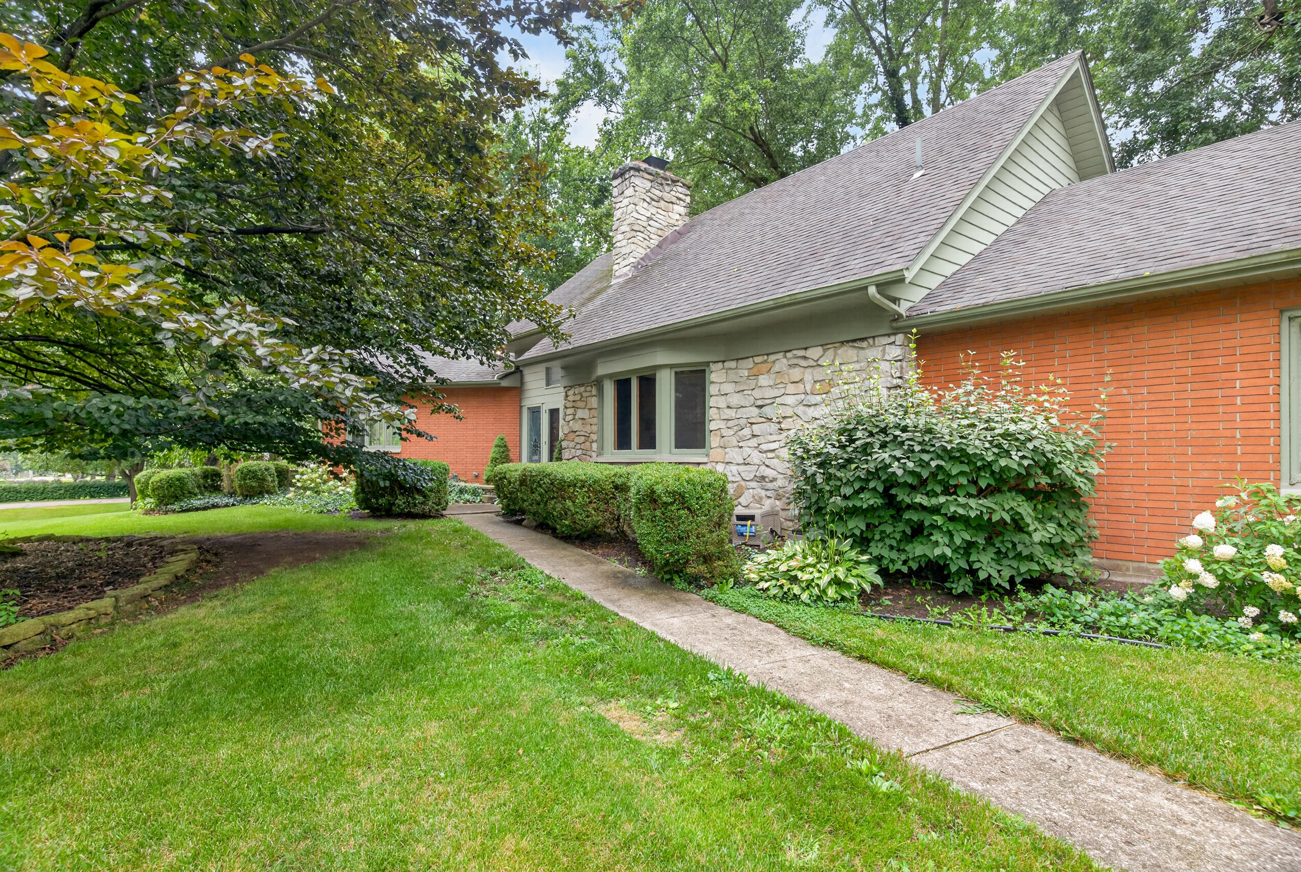 860 Lincolnshire, Troy, Ohio 45373