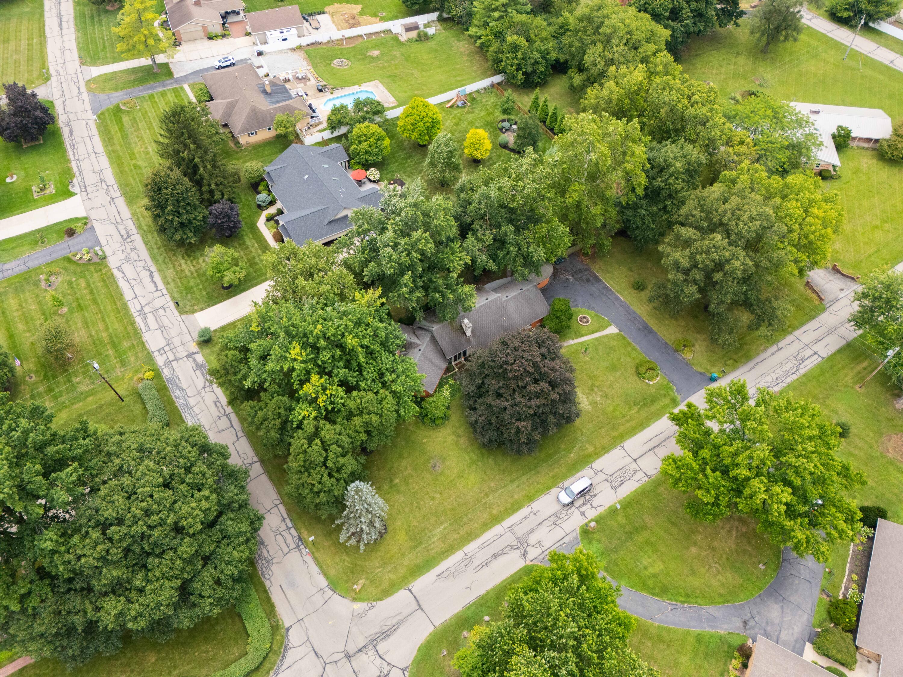 860 Lincolnshire, Troy, Ohio 45373
