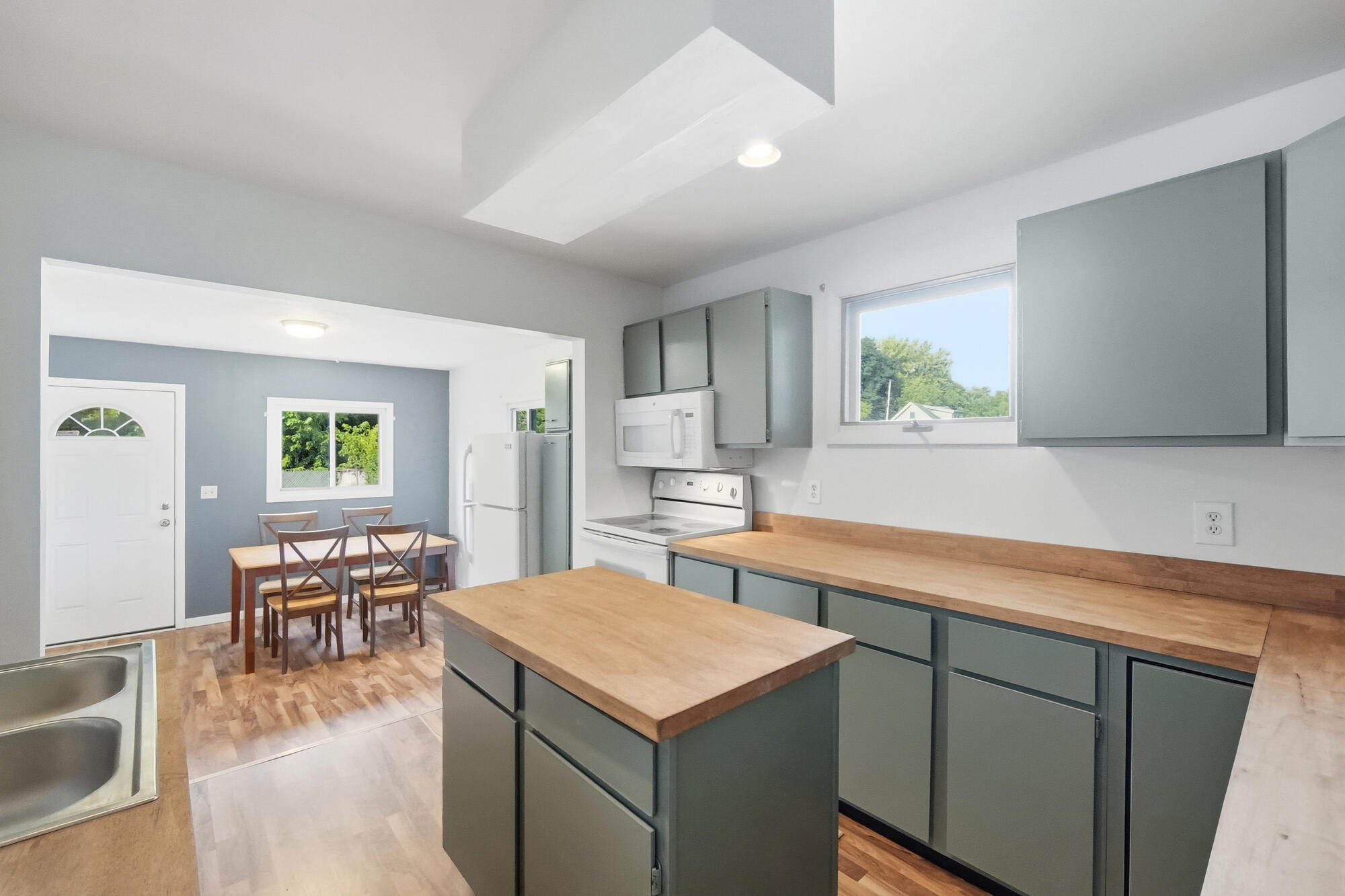 1537 Pleasant, Springfield, Ohio 45506