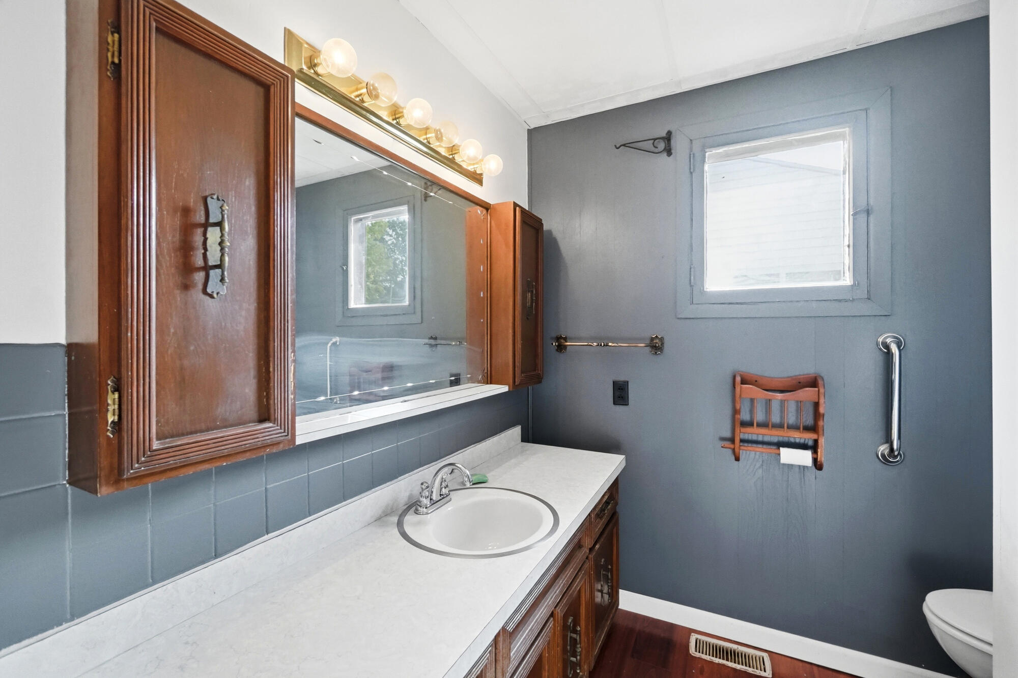 1537 Pleasant, Springfield, Ohio 45506