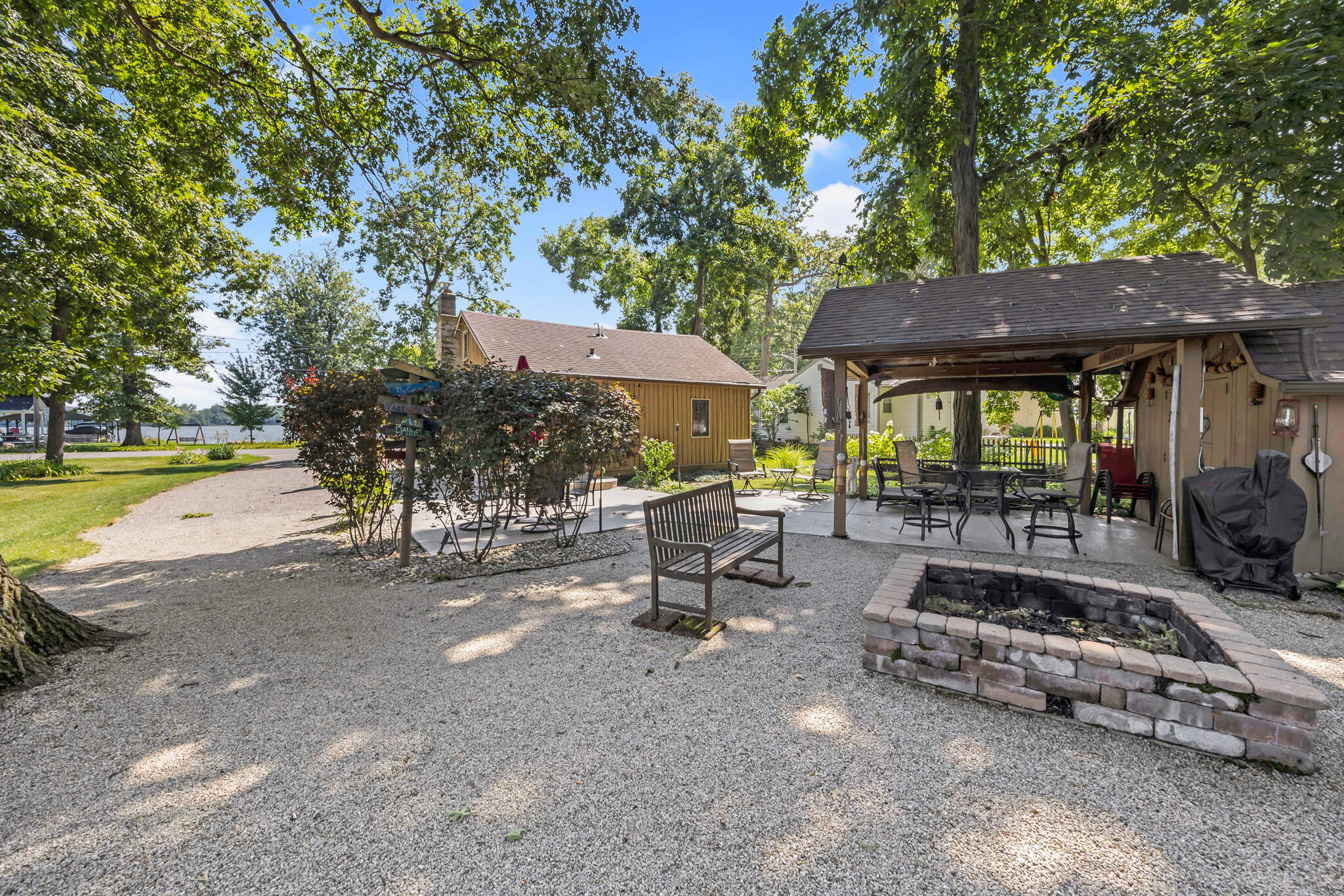 10848 Seminole Shore, Huntsville, Ohio 43324