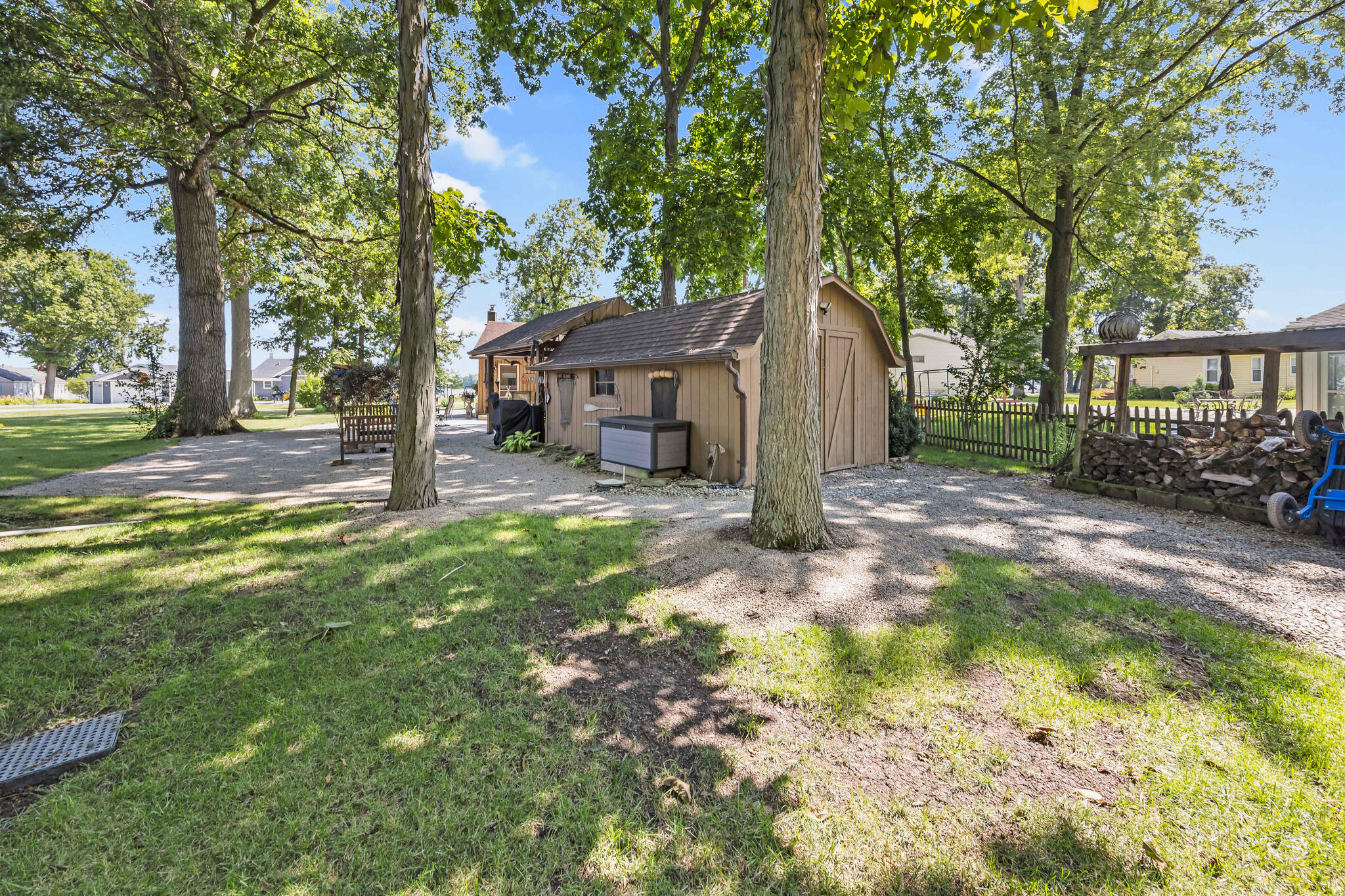 10848 Seminole Shore, Huntsville, Ohio 43324