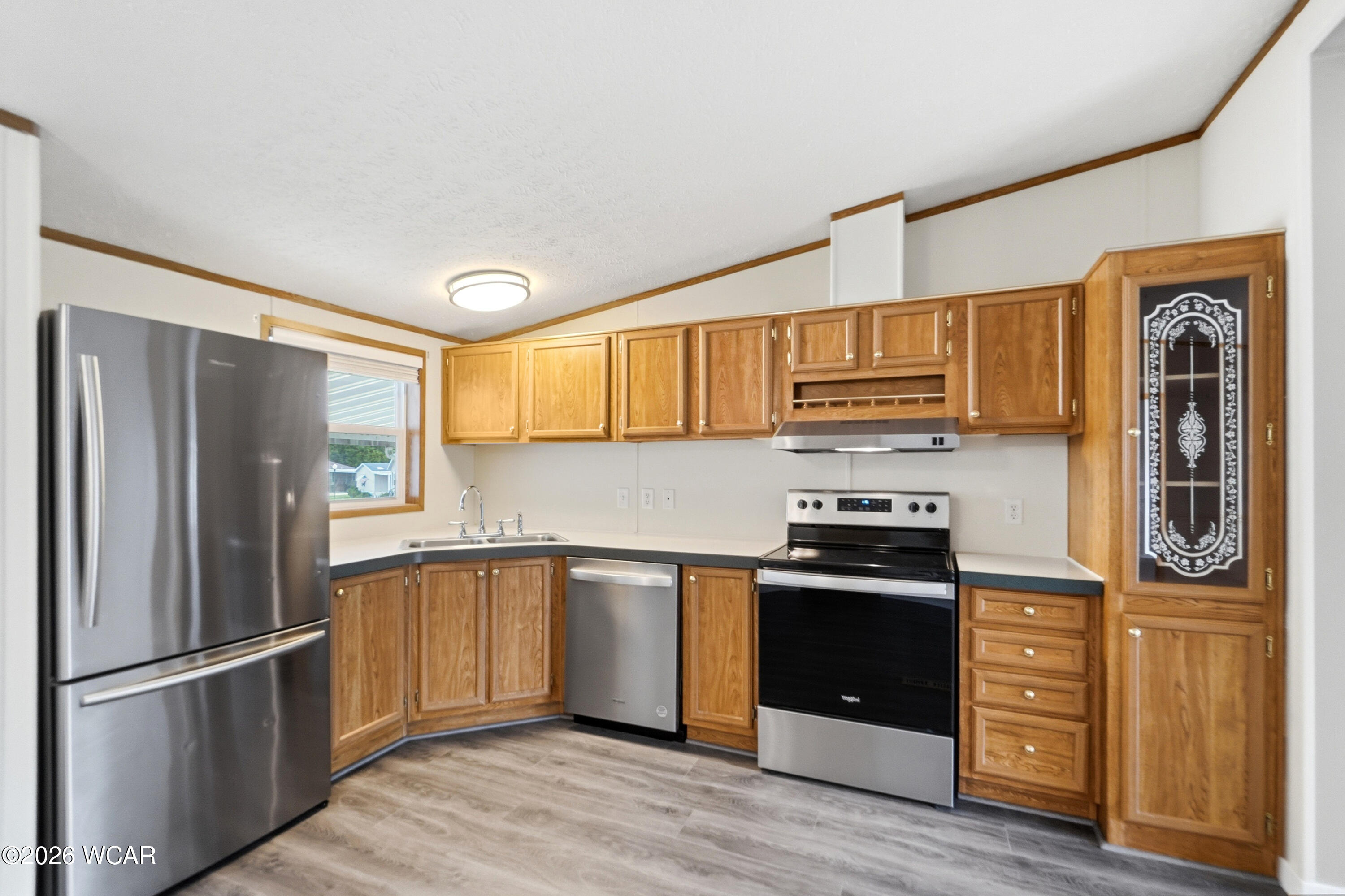 573 Waterview Circle, Lima, Ohio