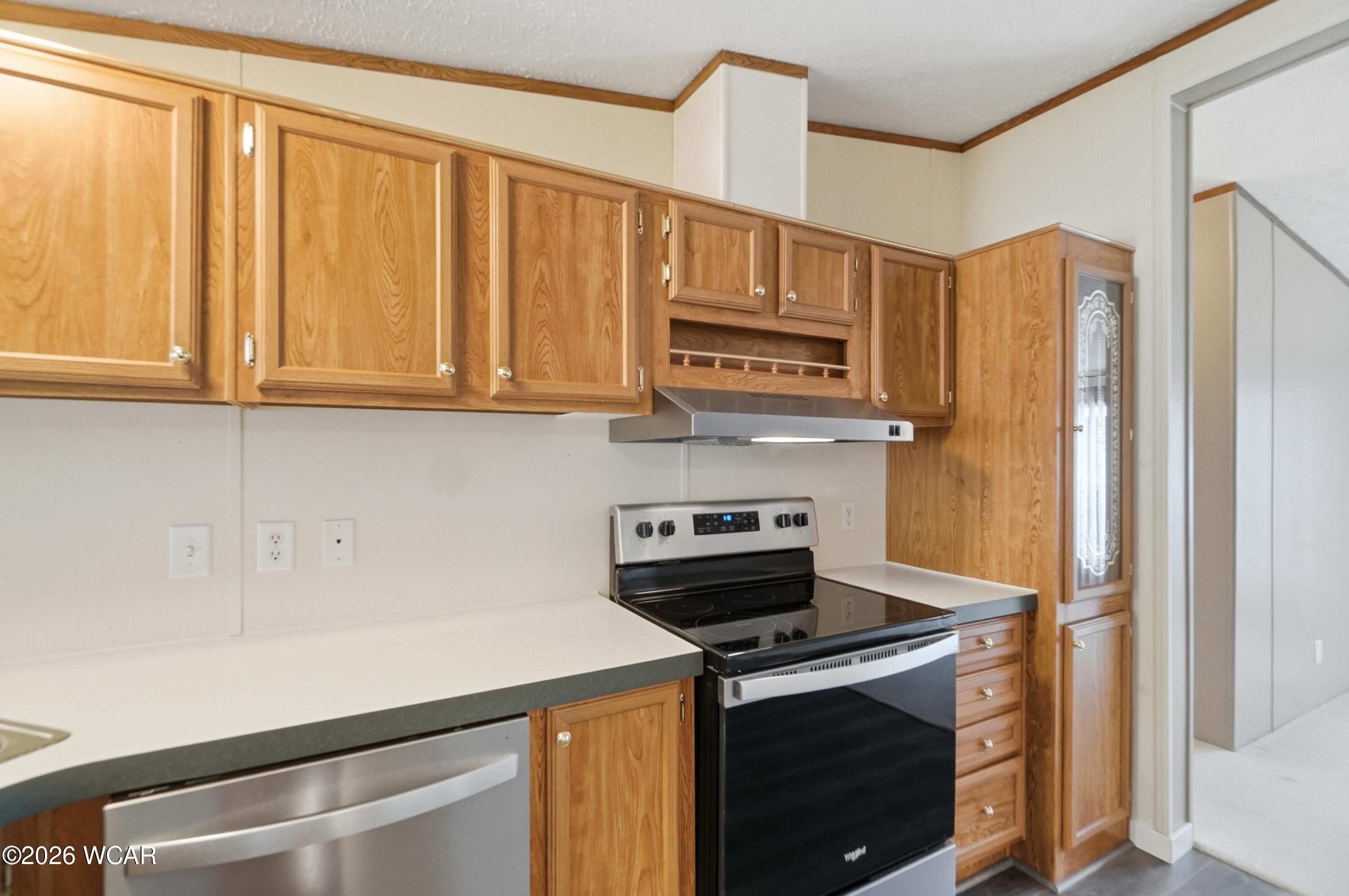 573 Waterview Circle, Lima, Ohio