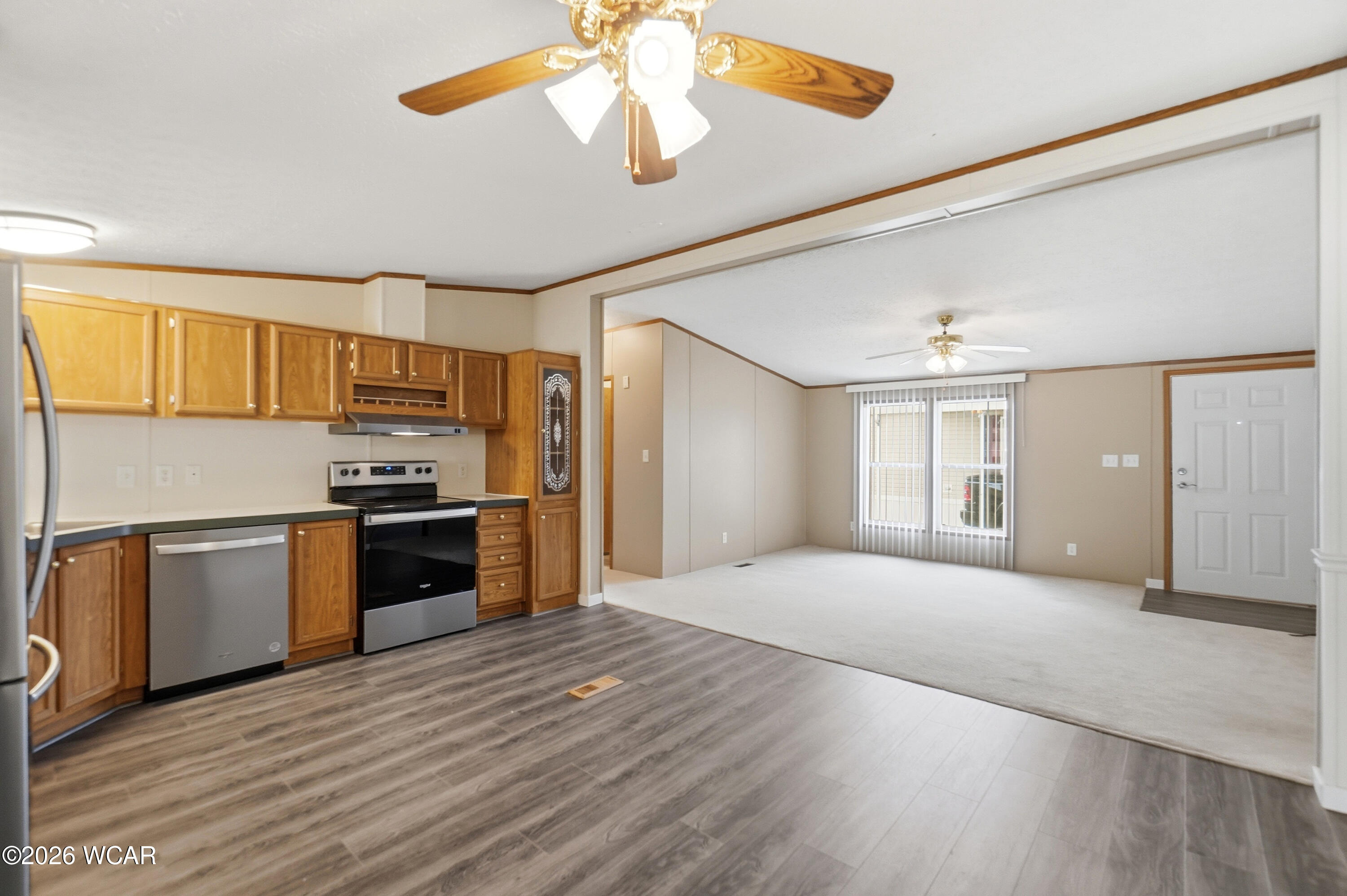 573 Waterview Circle, Lima, Ohio