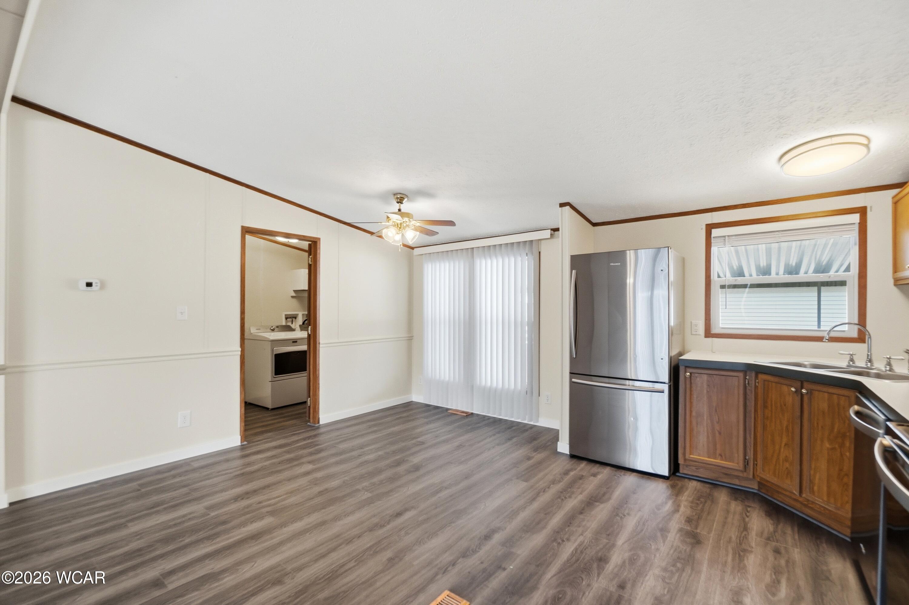 573 Waterview Circle, Lima, Ohio