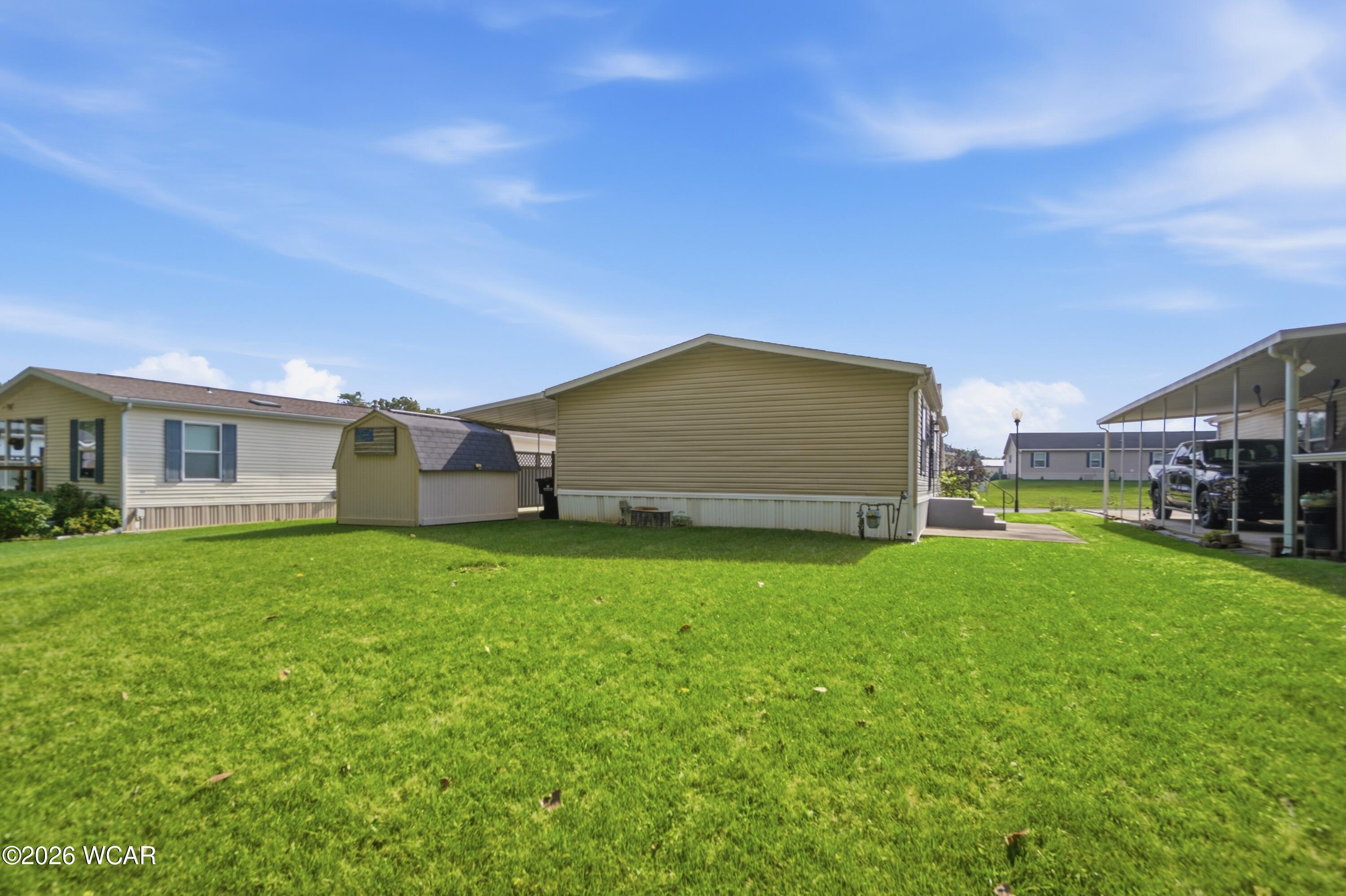573 Waterview Circle, Lima, Ohio