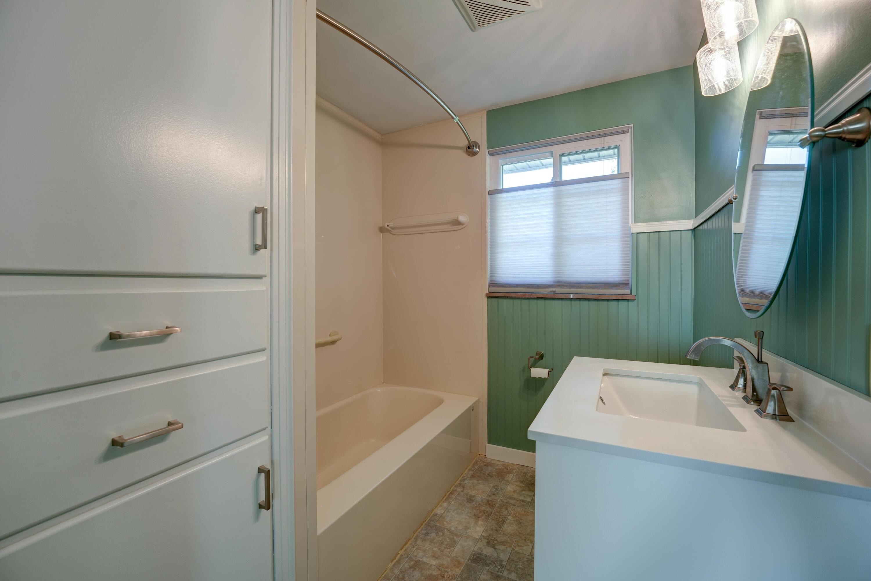 100 Avenue B, Greenville, Ohio 45331