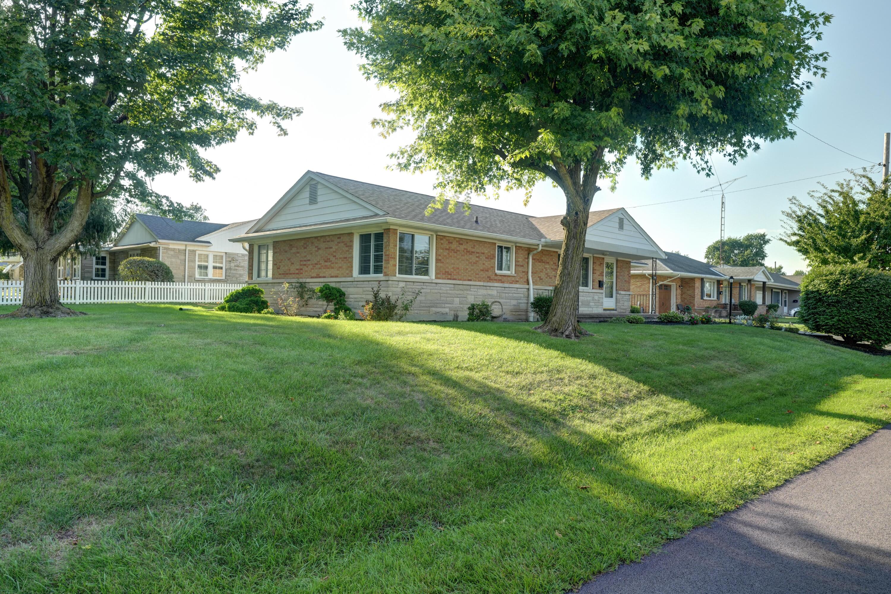 100 Avenue B, Greenville, Ohio 45331