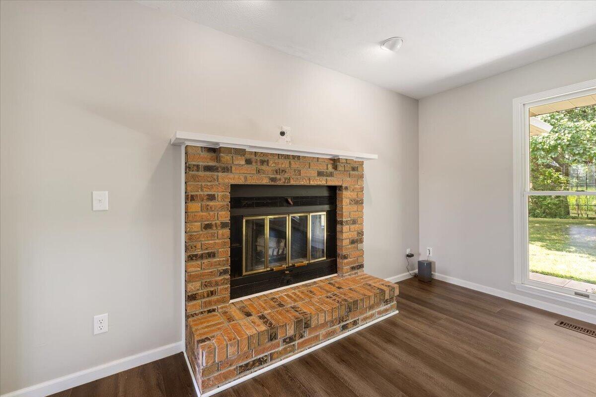 11855 Troy, New Carlisle, Ohio 45344