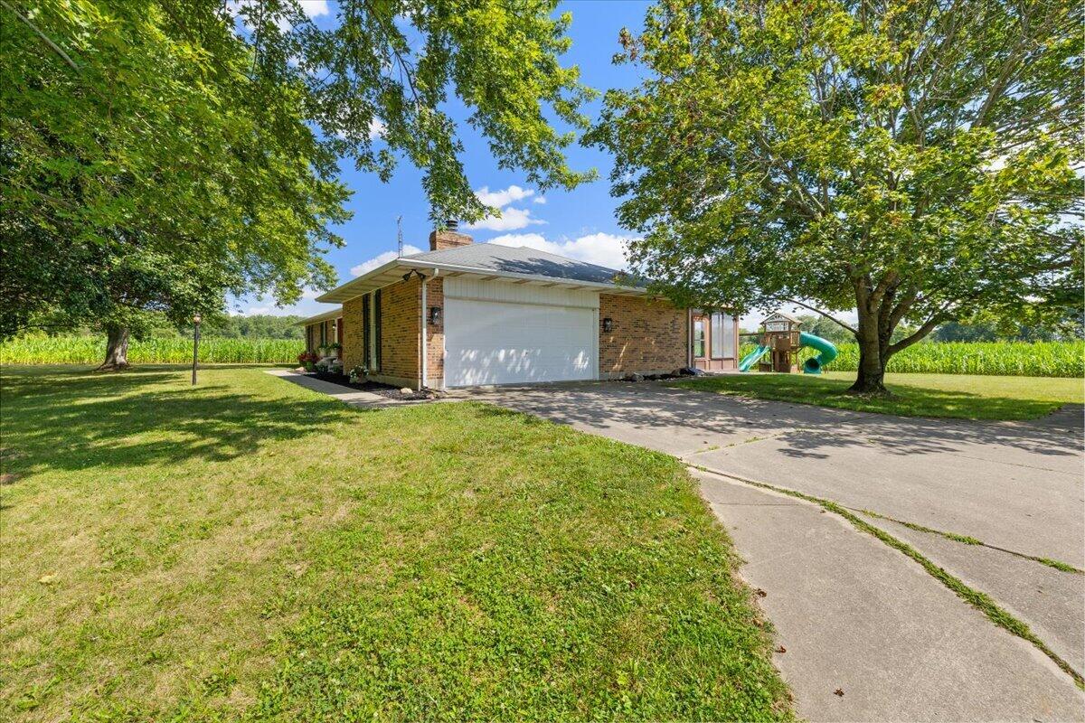 11855 Troy, New Carlisle, Ohio 45344