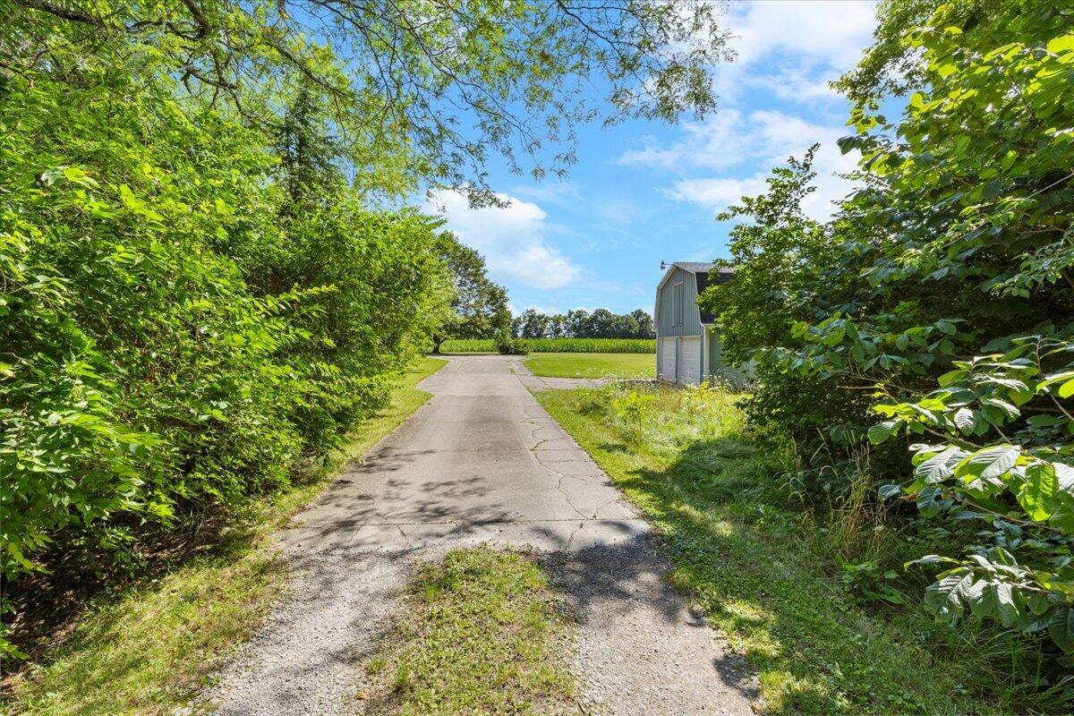 11855 Troy, New Carlisle, Ohio 45344