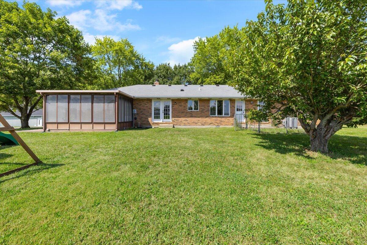 11855 Troy, New Carlisle, Ohio 45344