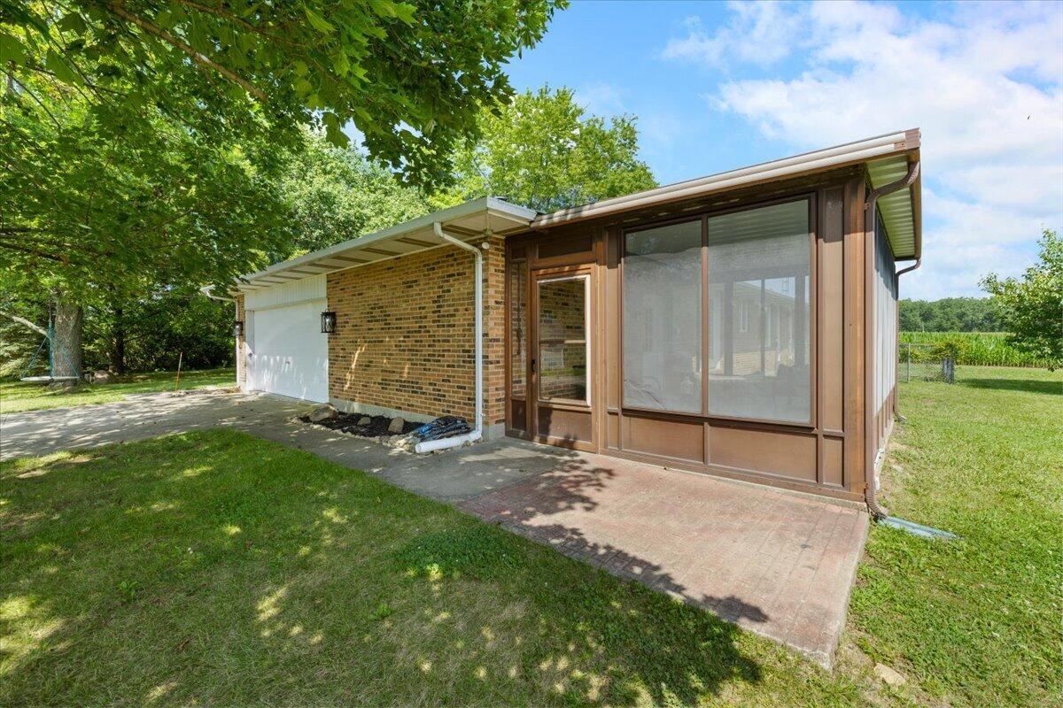 11855 Troy, New Carlisle, Ohio 45344