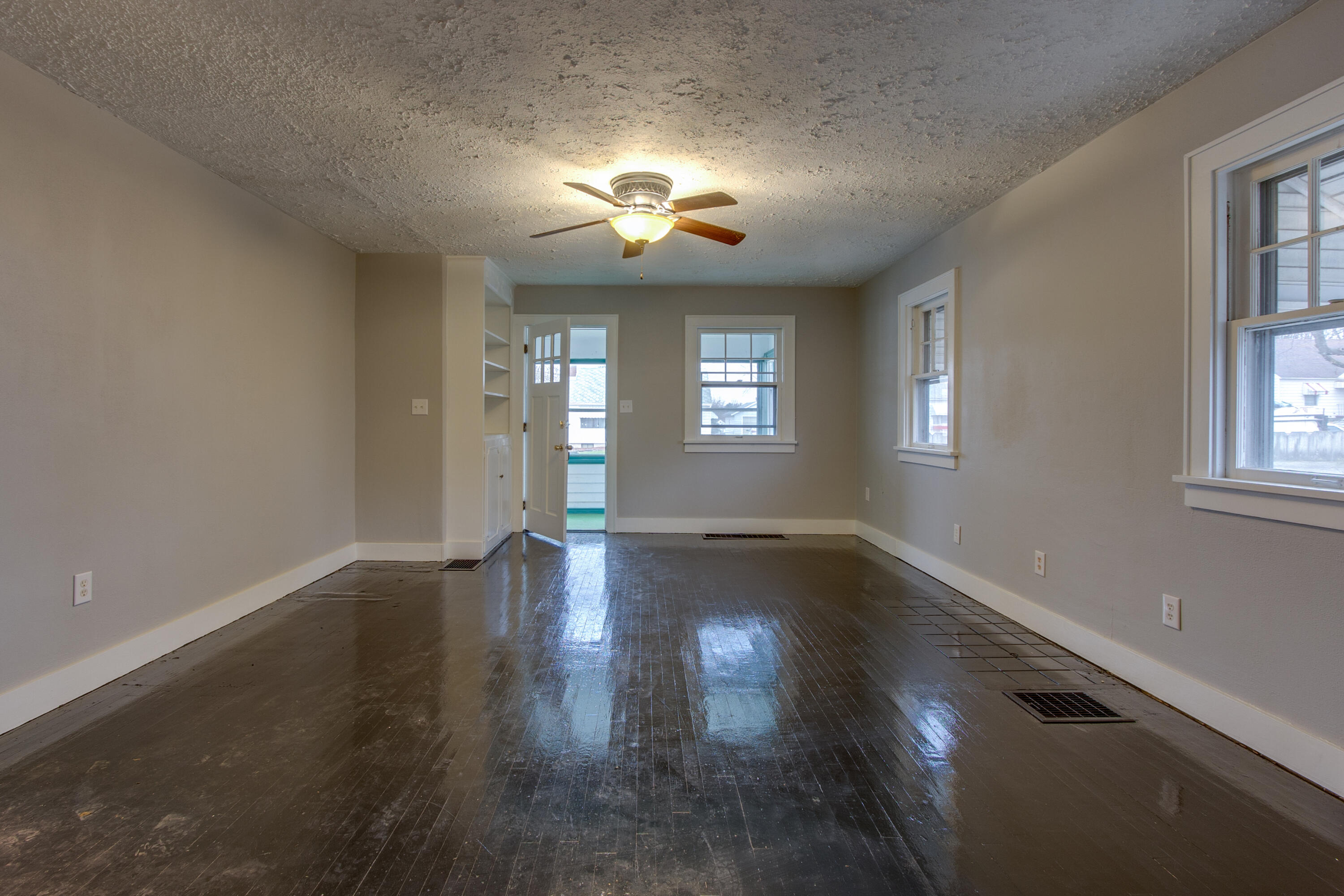 1015 Beacon, Springfield, Ohio 45505