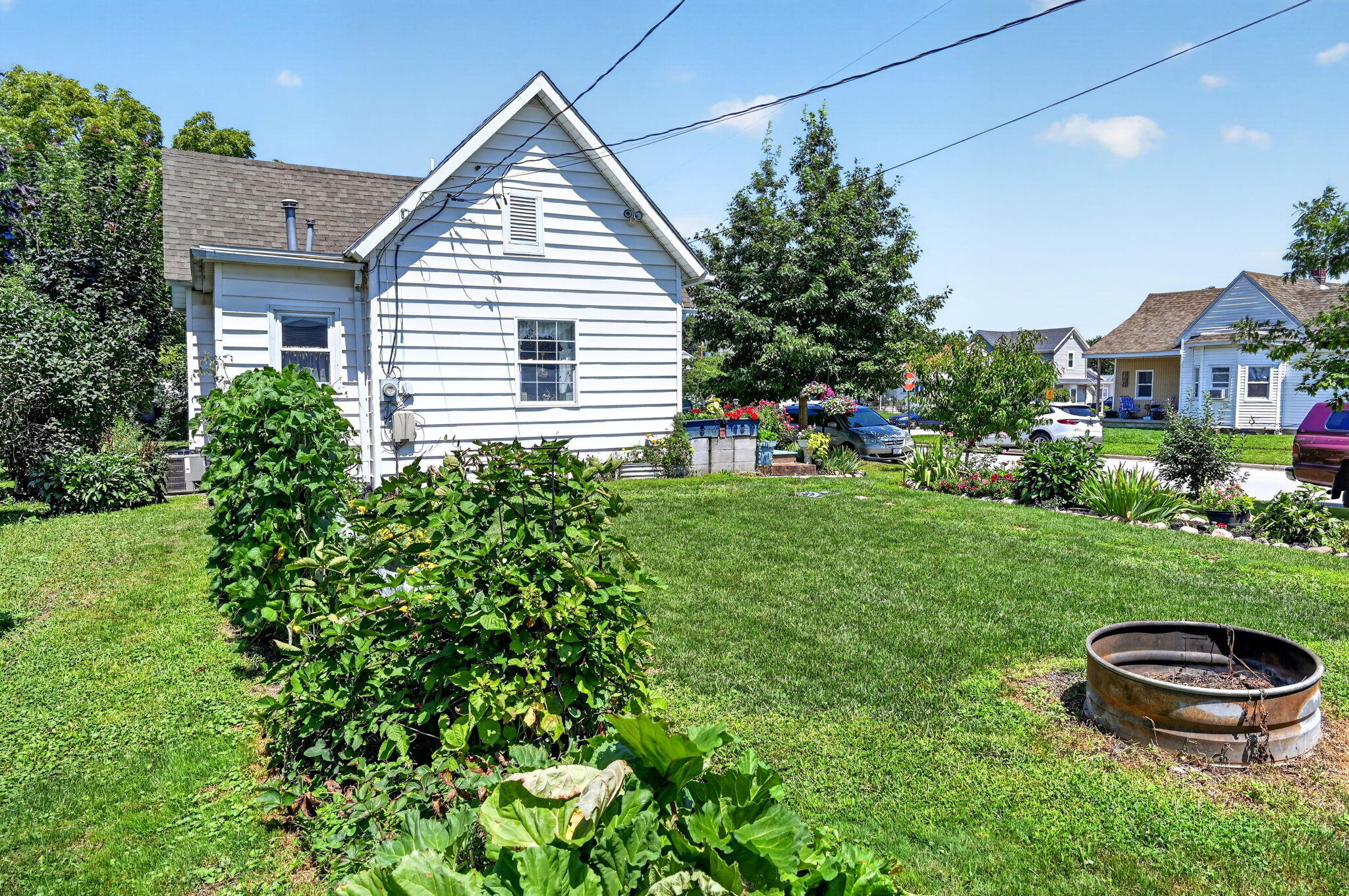 937 Hendricks, Saint Marys, Ohio 45885