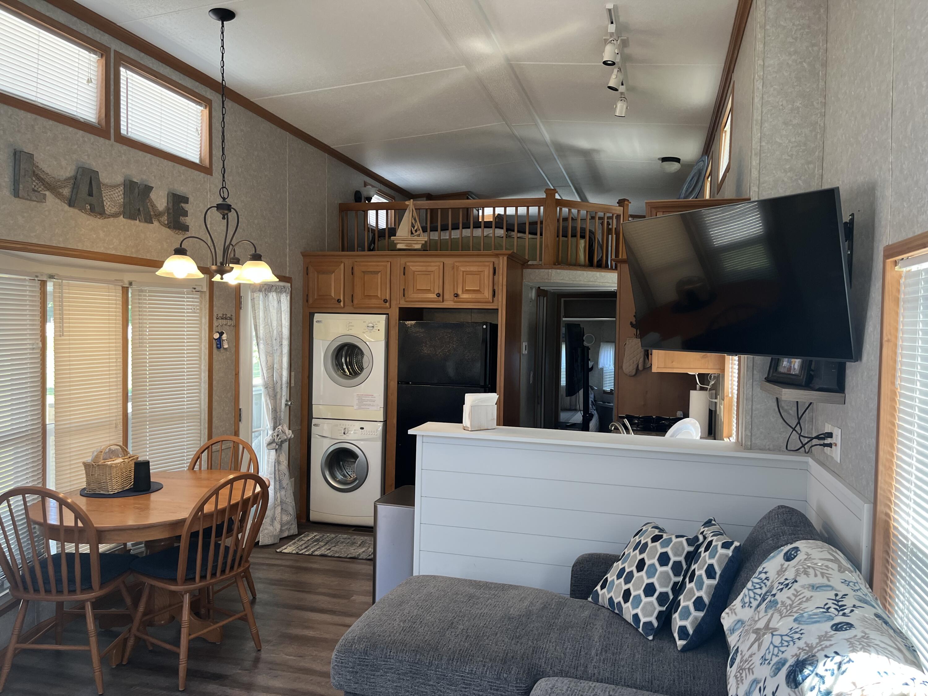 11377 Township Road 266, Lakeview, Ohio 43331