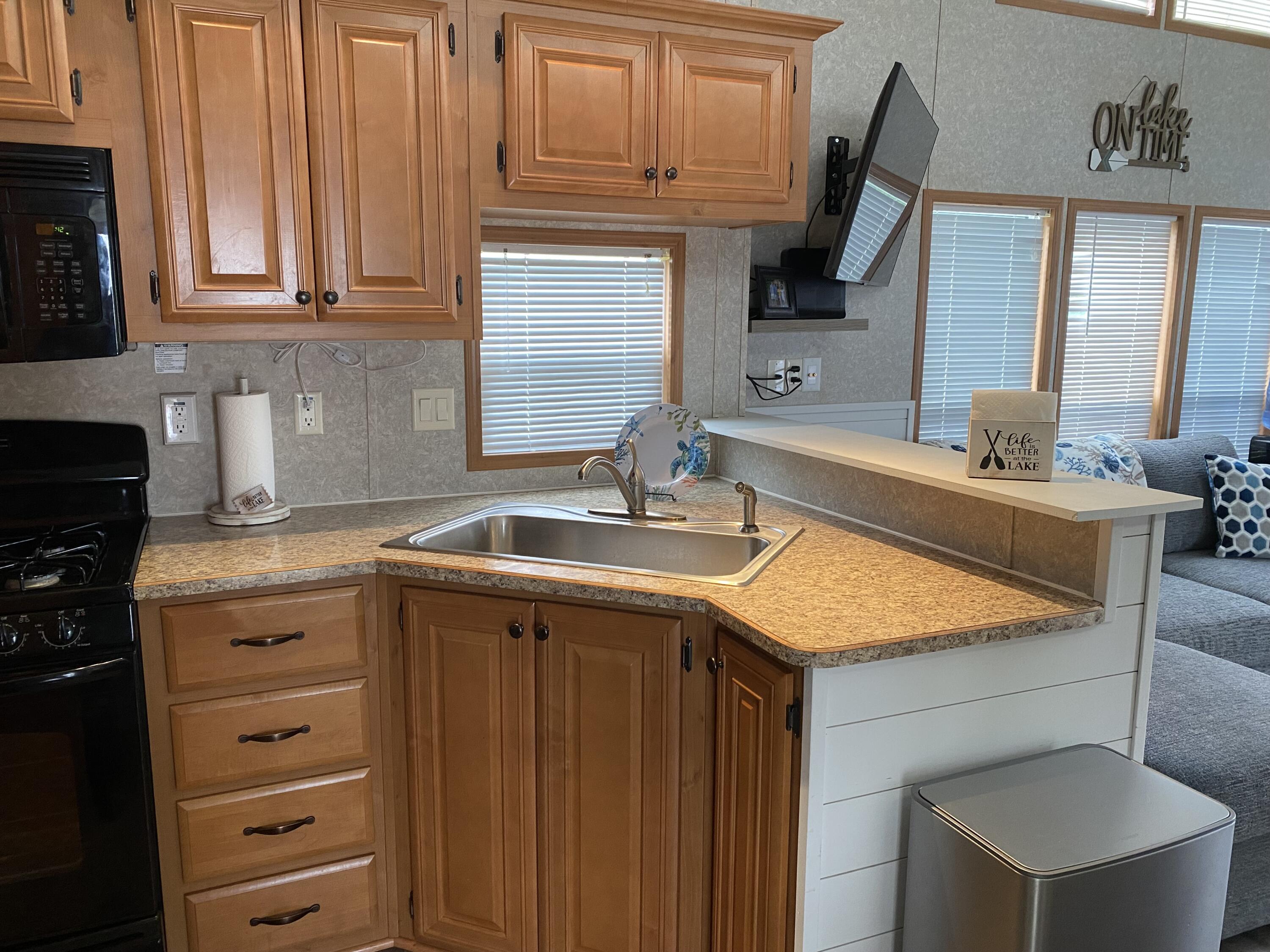 11377 Township Road 266, Lakeview, Ohio 43331