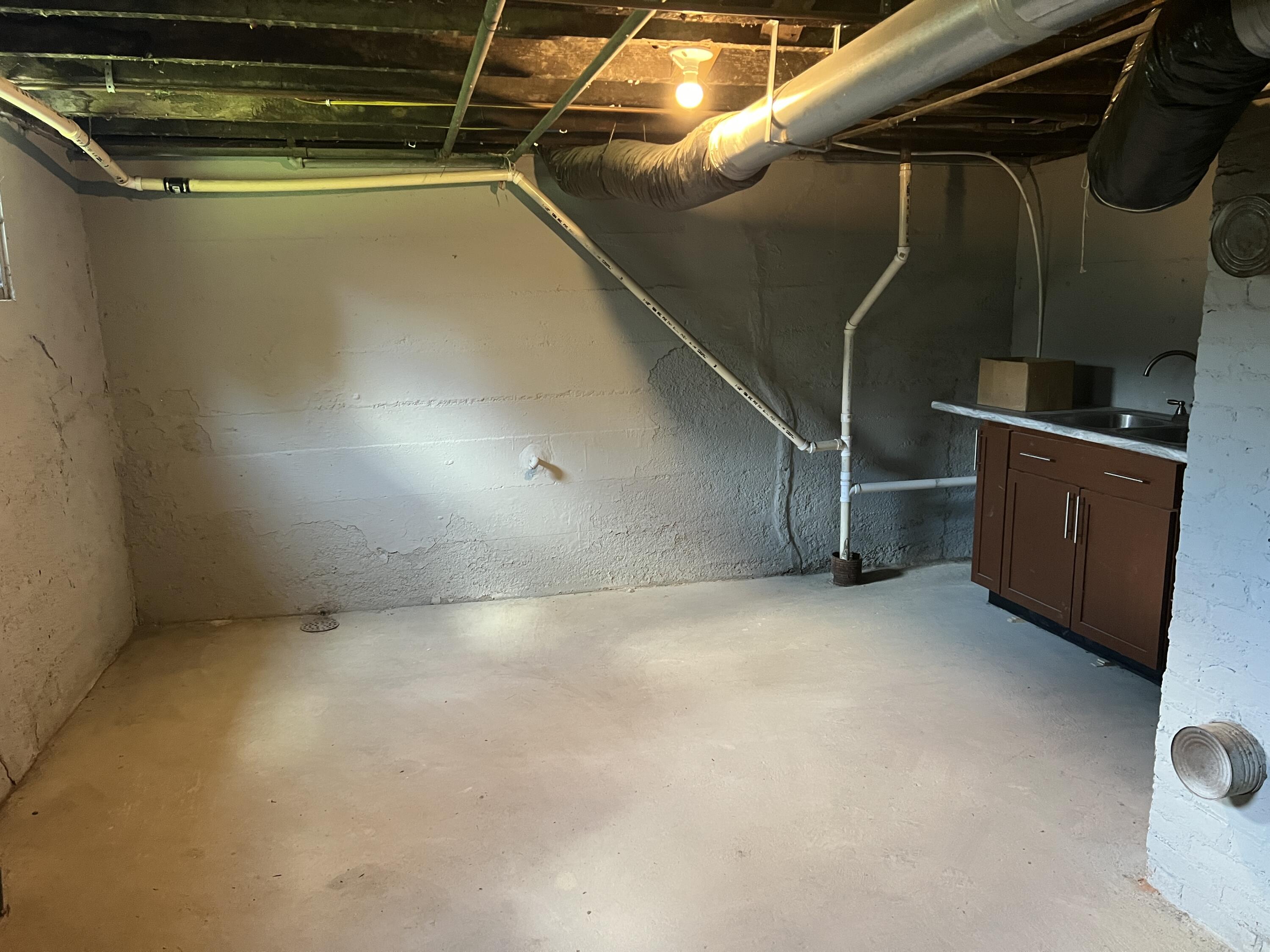 406 Mechanic, Wapakoneta, Ohio 45895