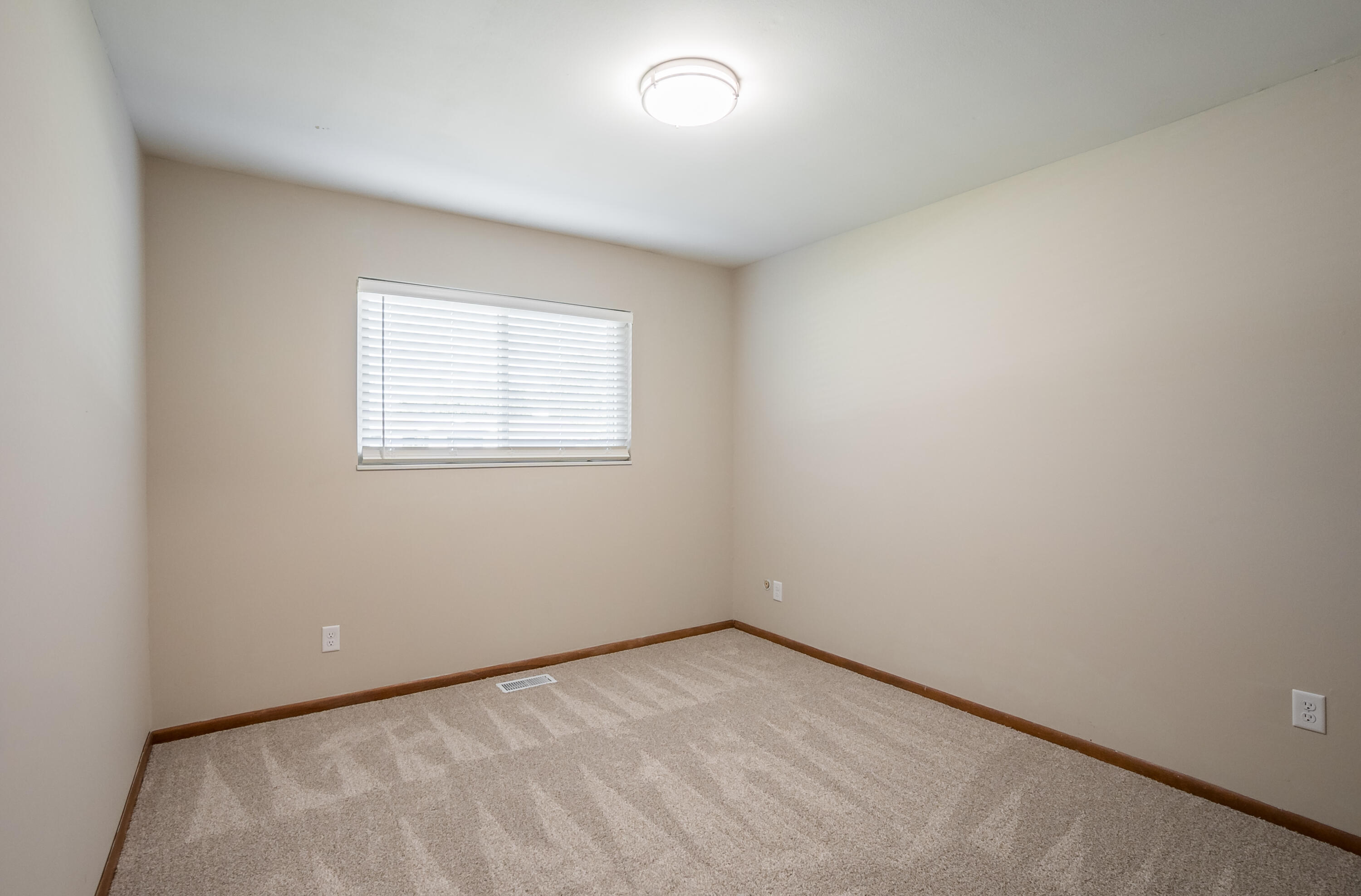 185 Katy, Englewood, Ohio 45322