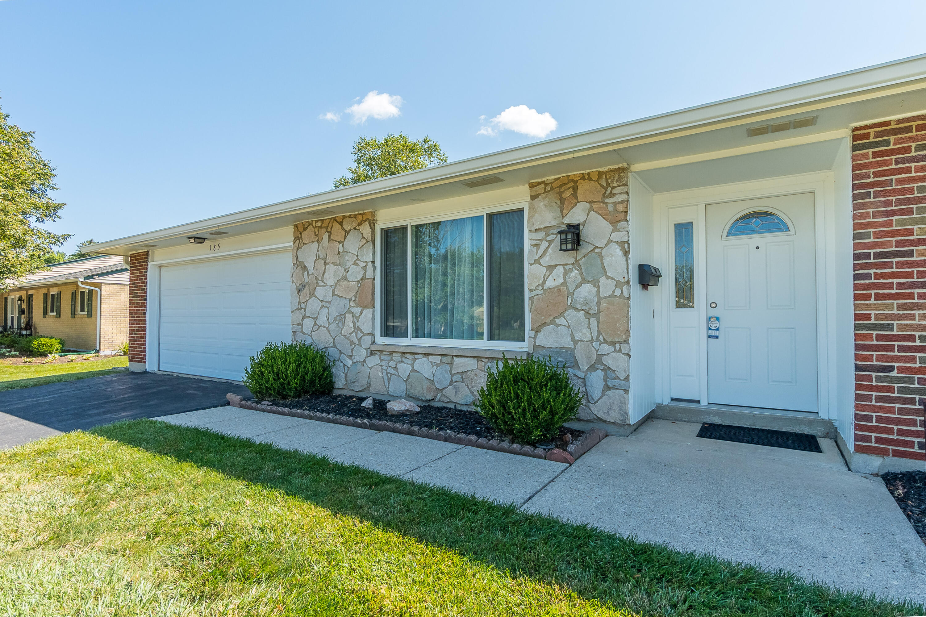 185 Katy, Englewood, Ohio 45322