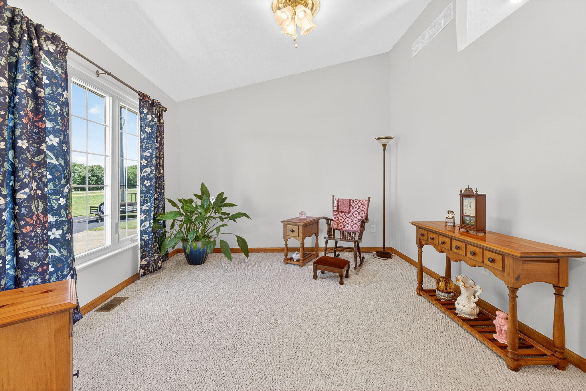 10273 State Route 287, Zanesfield, Ohio 43360