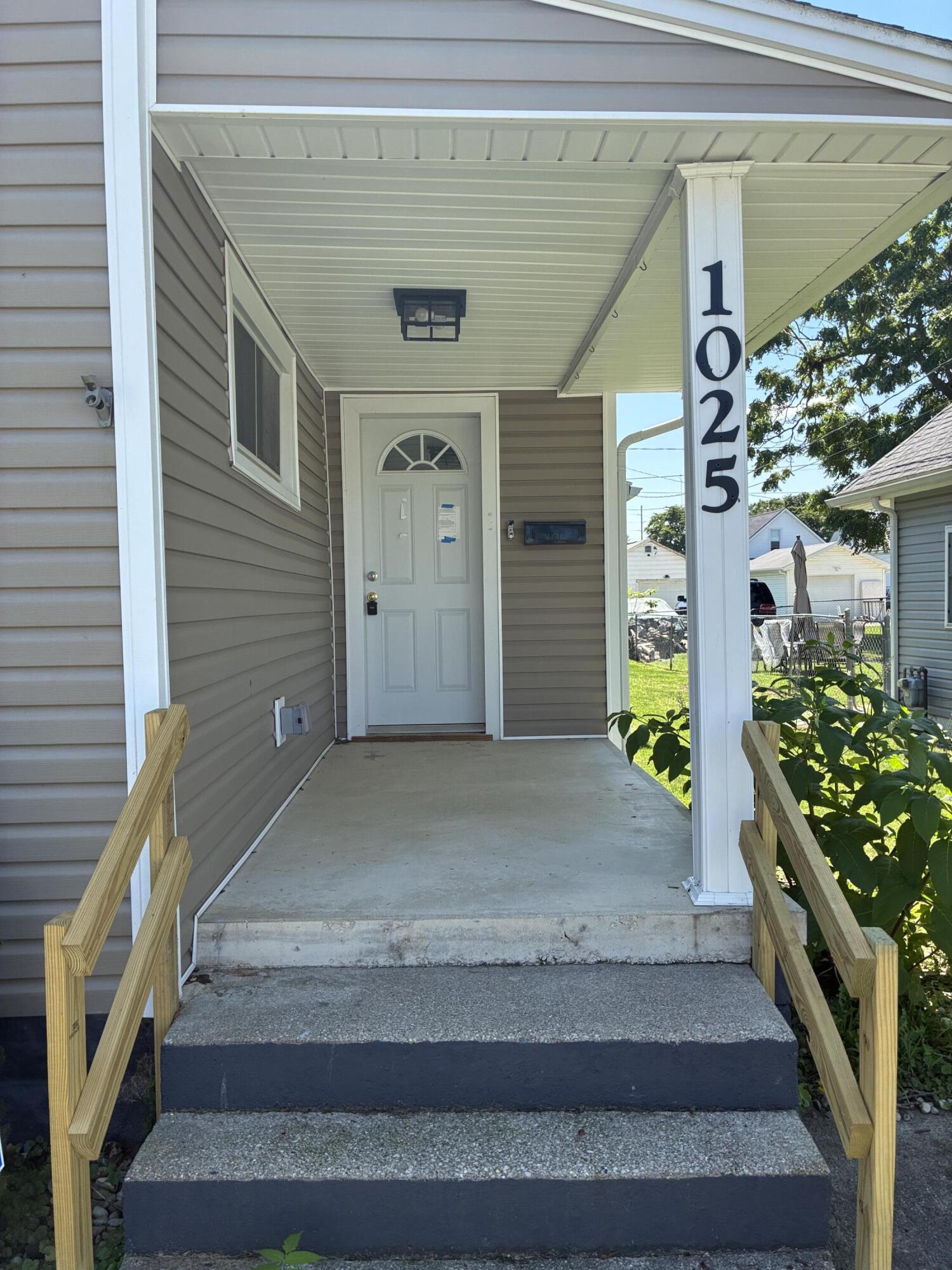 1025 Hendricks, Saint Marys, Ohio 45885