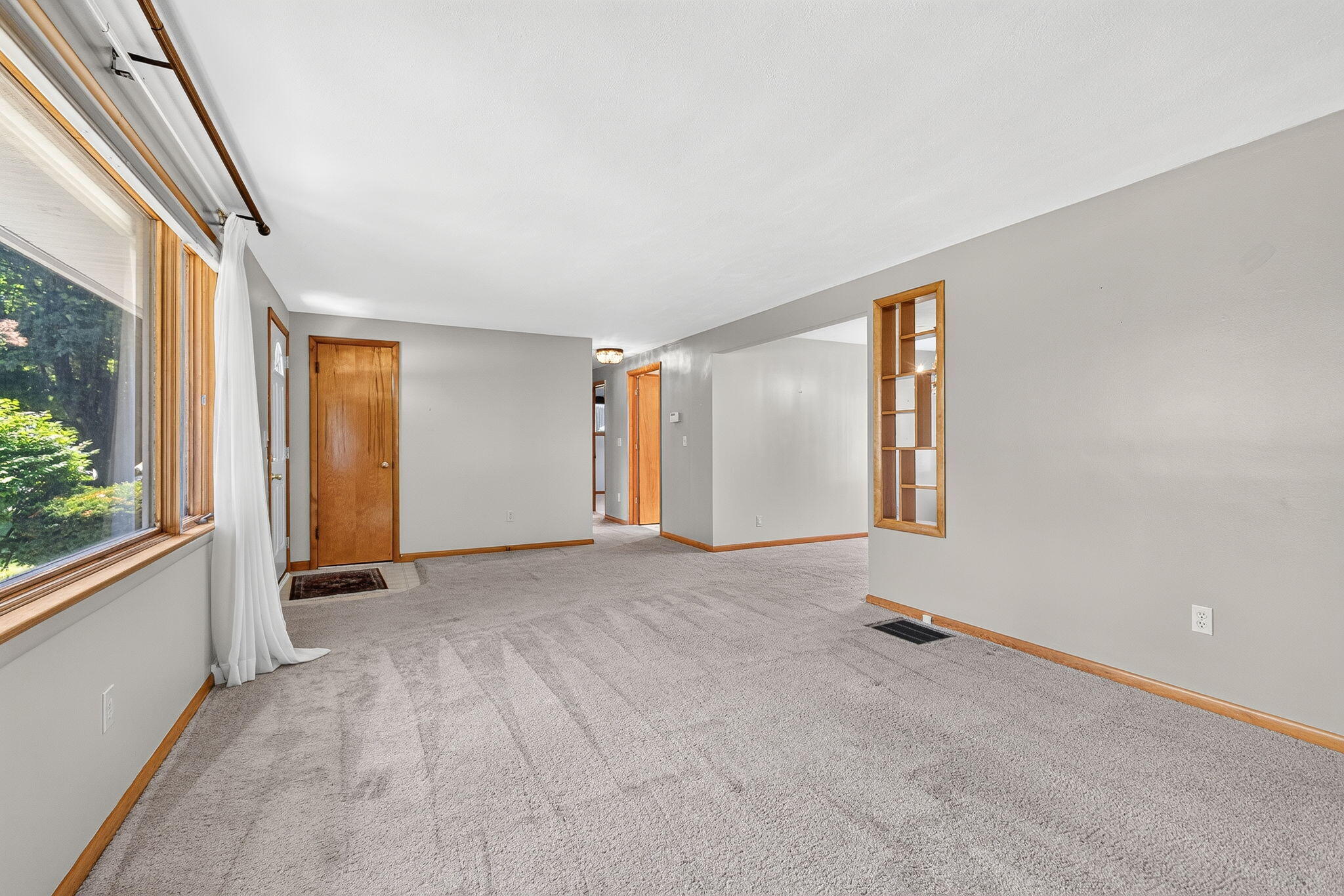 108 Pleasant, Bellefontaine, Ohio 43311