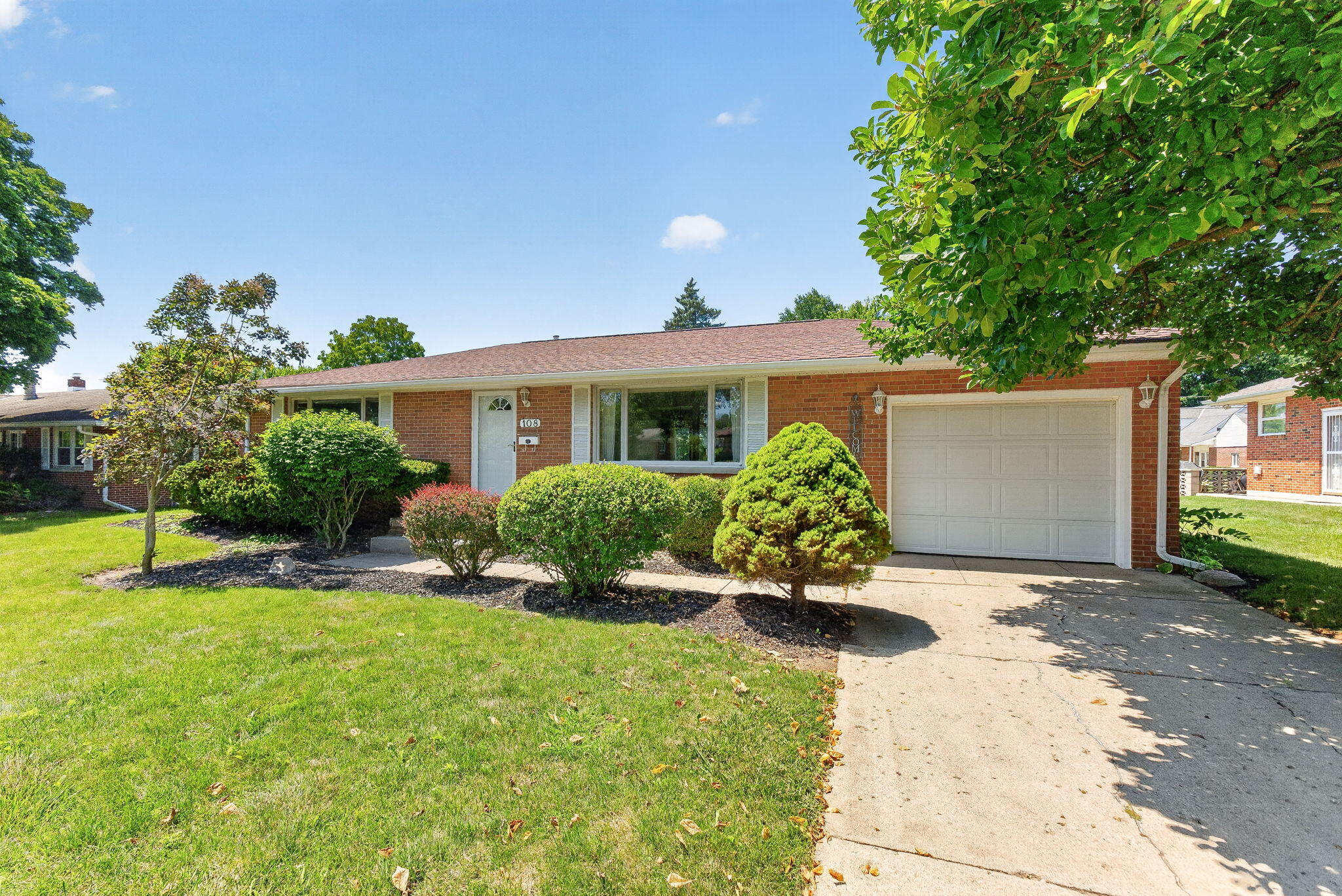 108 Pleasant, Bellefontaine, Ohio 43311