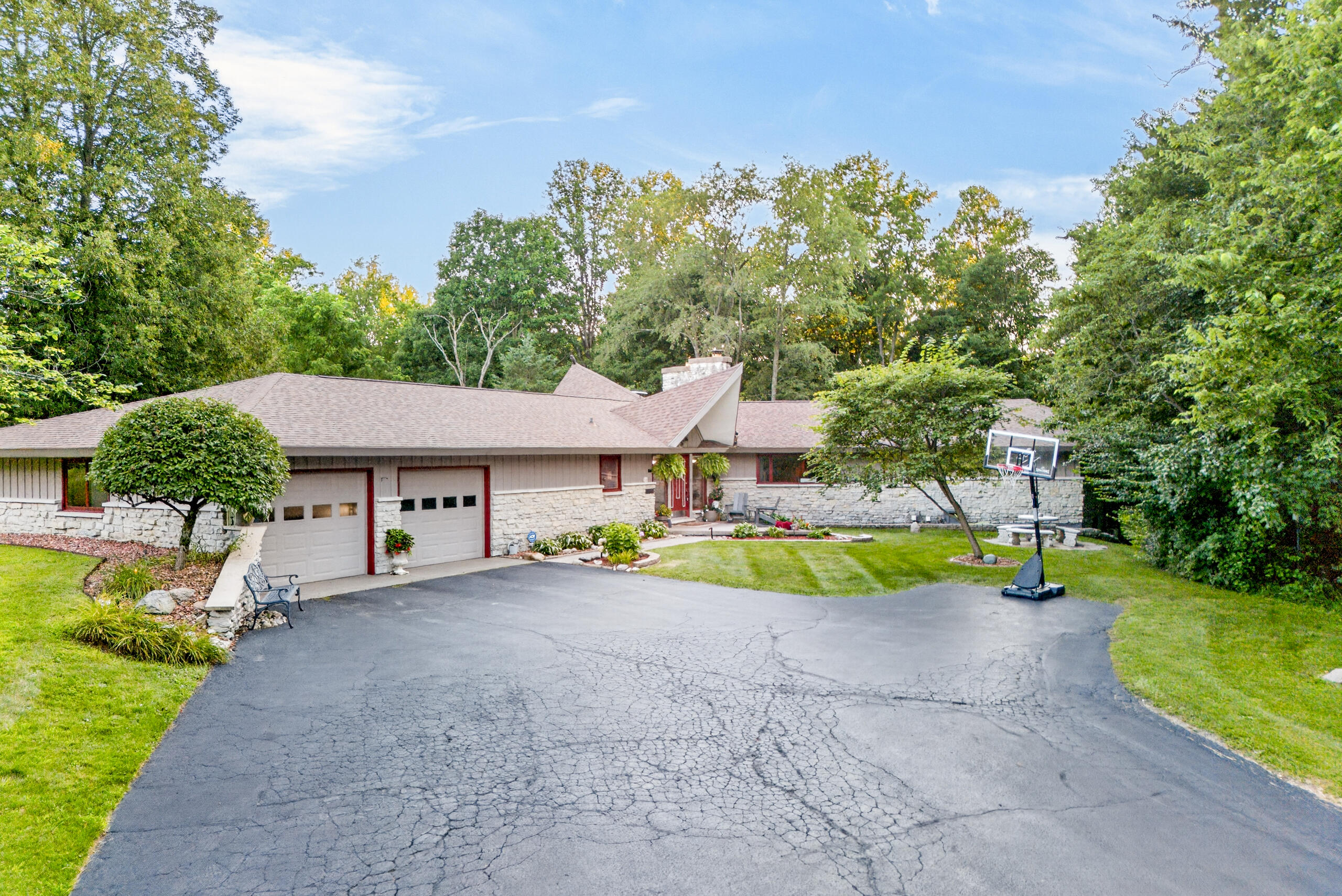 1350 Childrens Home, Sidney, Ohio 45365