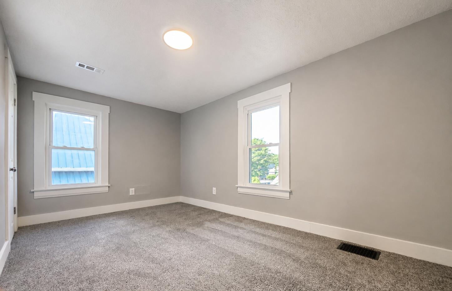 23 Douglas, Springfield, Ohio 45503