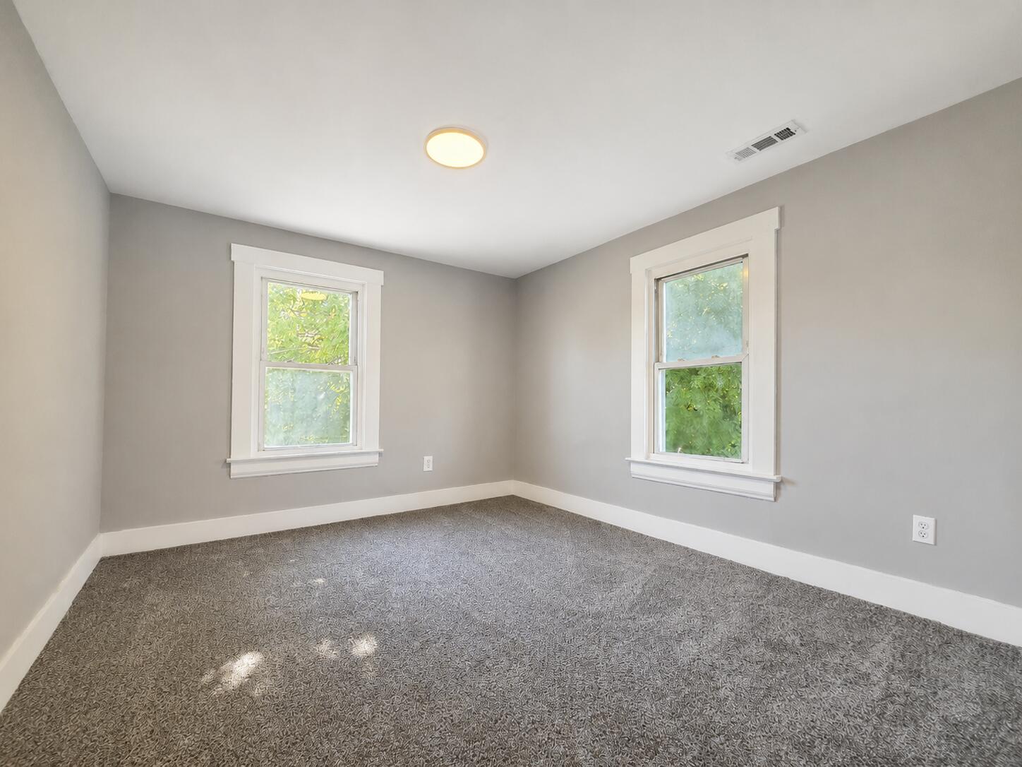 23 Douglas, Springfield, Ohio 45503
