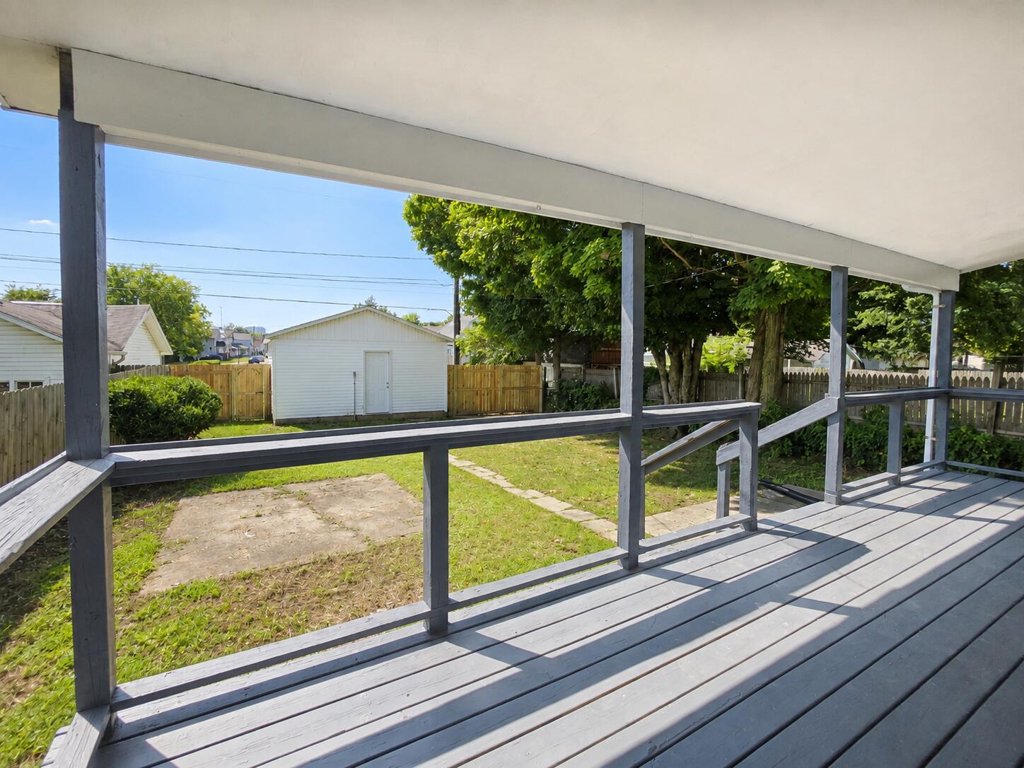 23 Douglas, Springfield, Ohio 45503