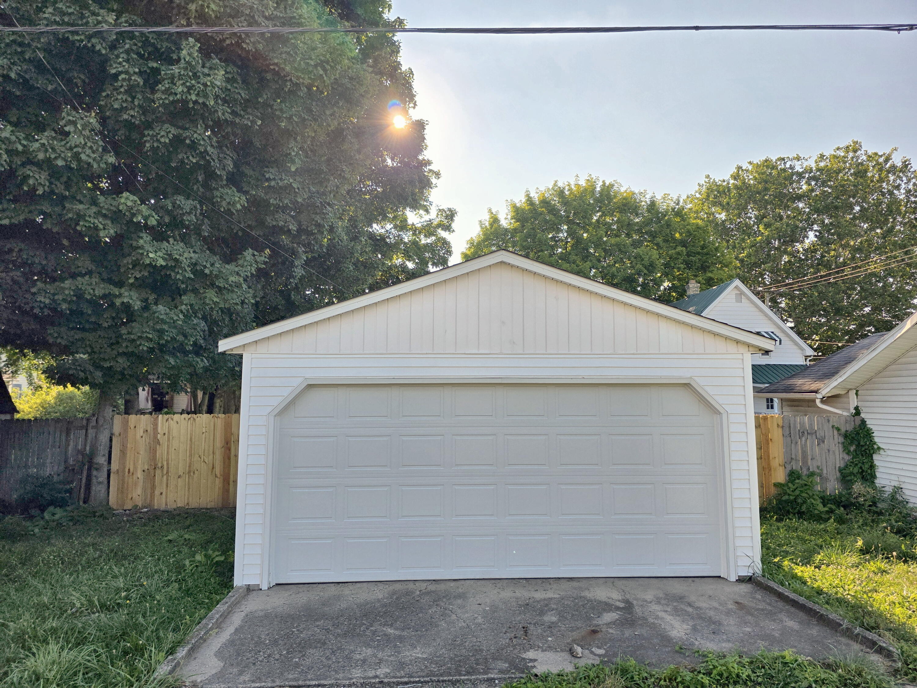 23 Douglas, Springfield, Ohio 45503