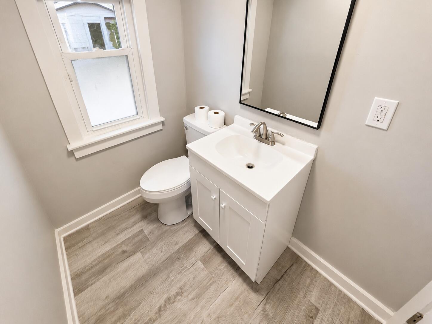 23 Douglas, Springfield, Ohio 45503
