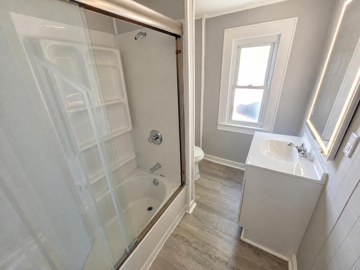 23 Douglas, Springfield, Ohio 45503