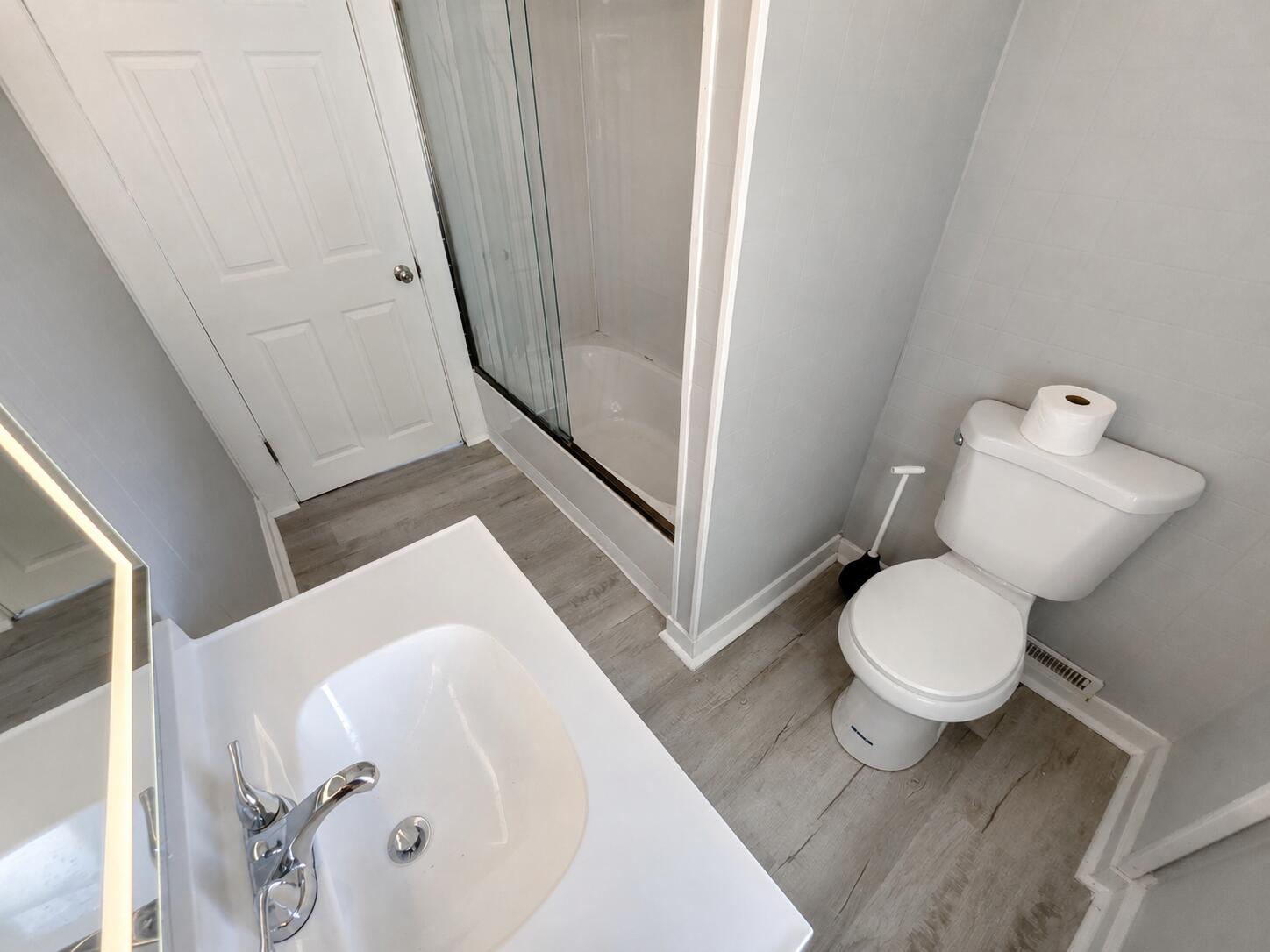 23 Douglas, Springfield, Ohio 45503
